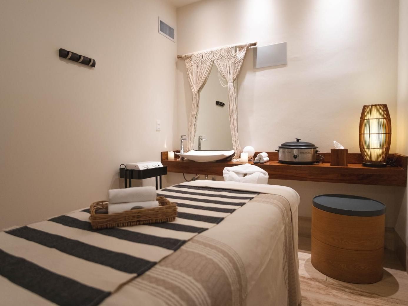 Luxury + Wellness Amenities | Tulum Aluna Resort Tulum