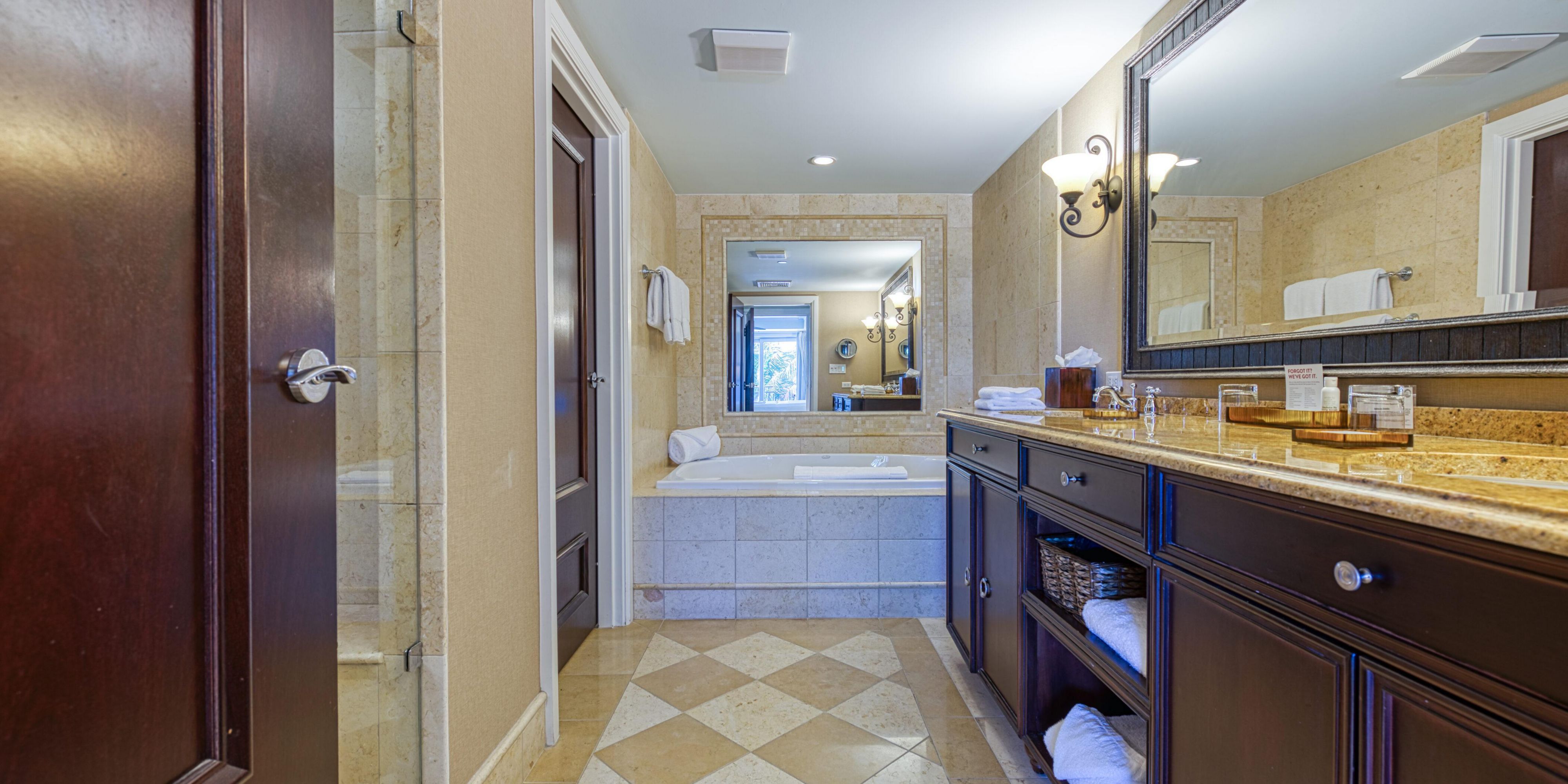 Suite Bathroom