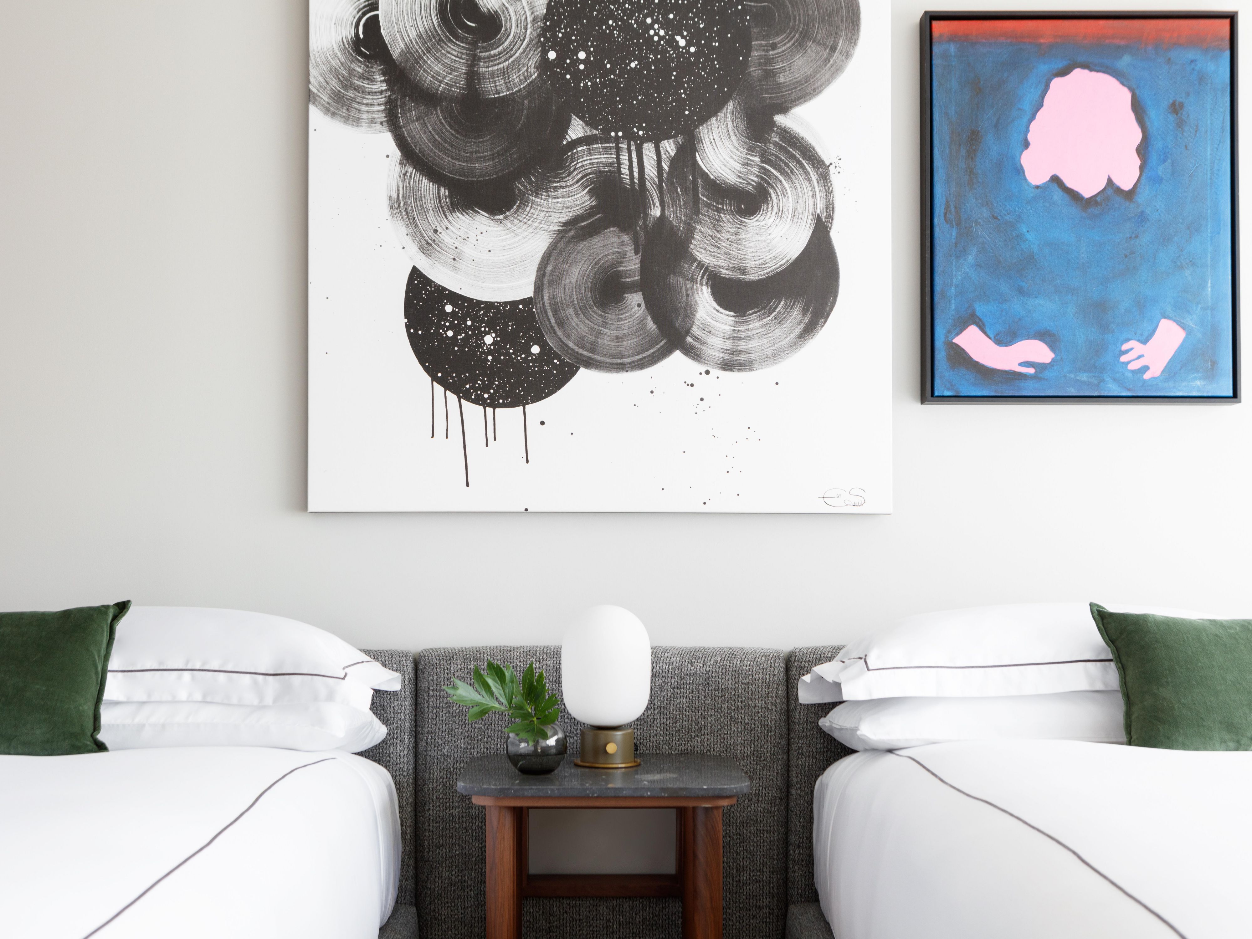 Essential with Two Queen Beds City Views