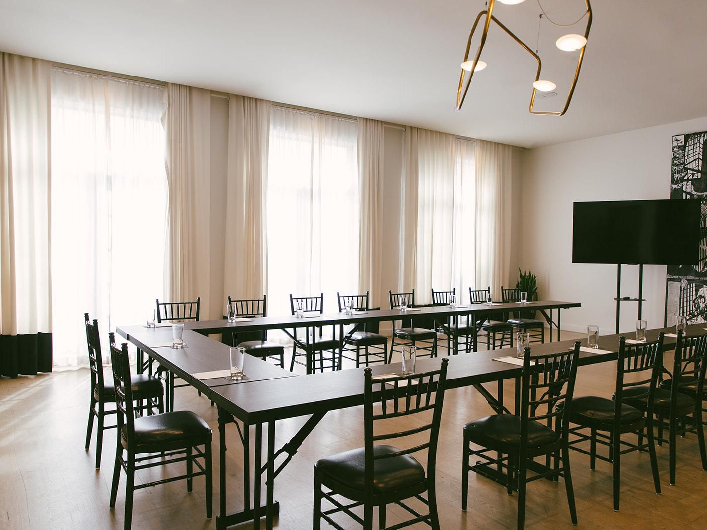 The Drawing Room can accommodate up to 75 guests