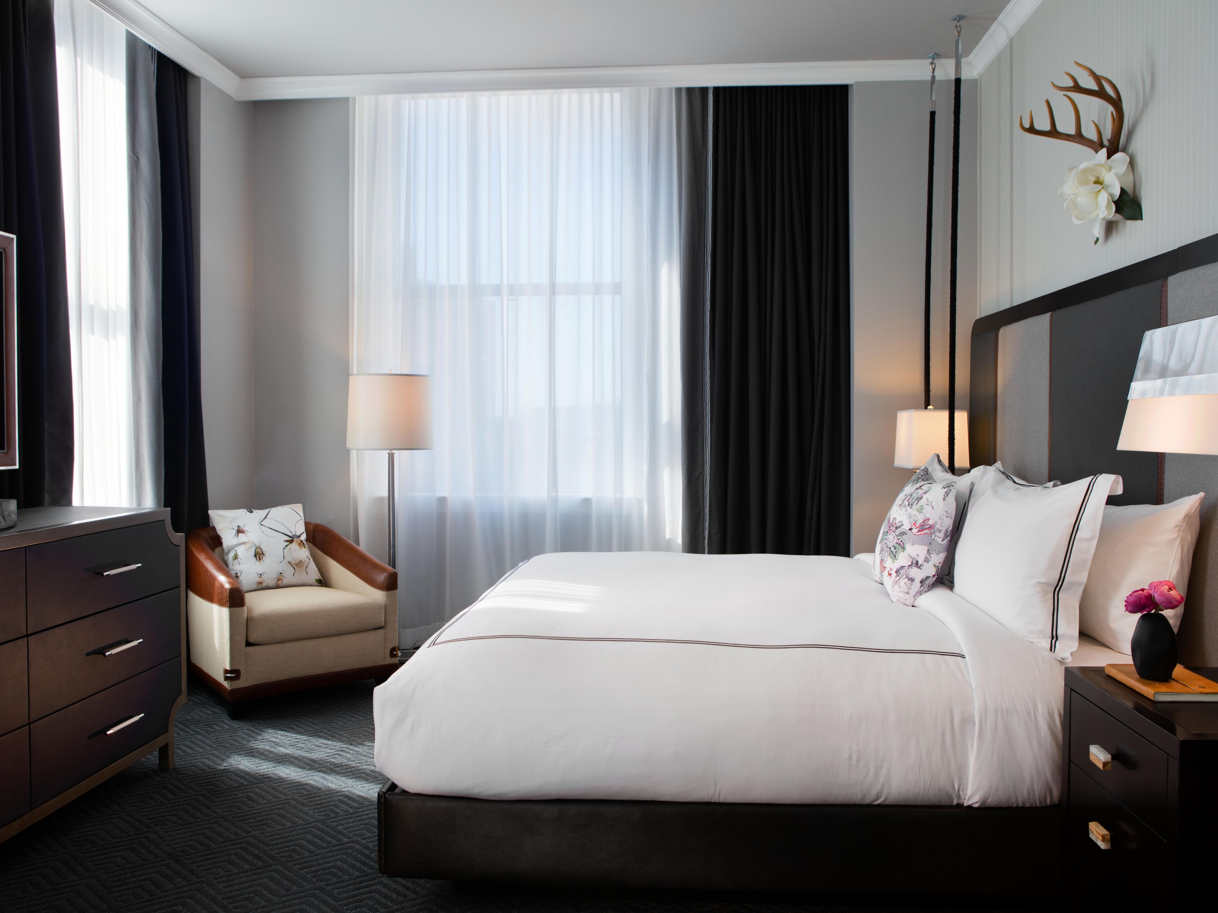 One Bedroom King Suite