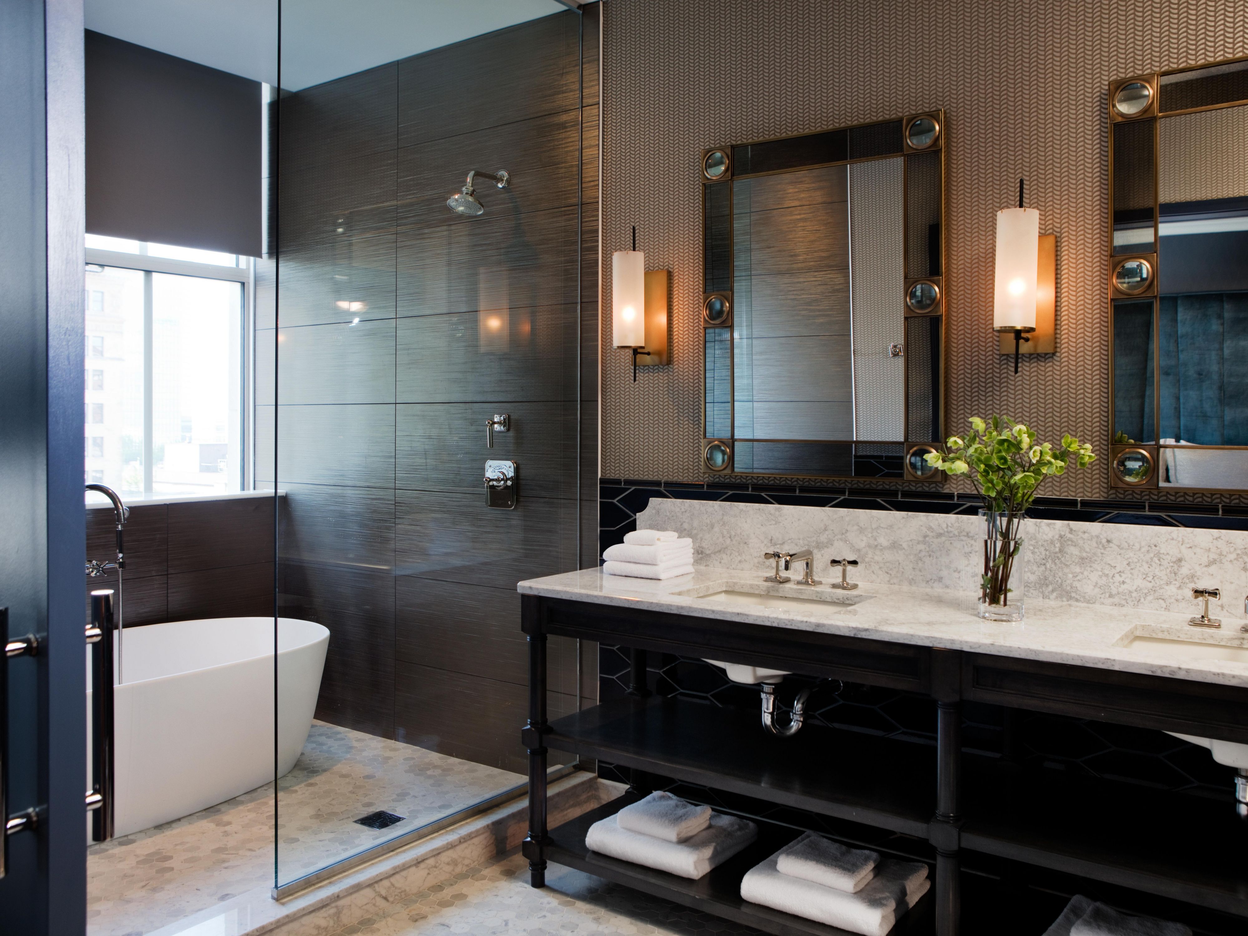 Presidential Bathroom