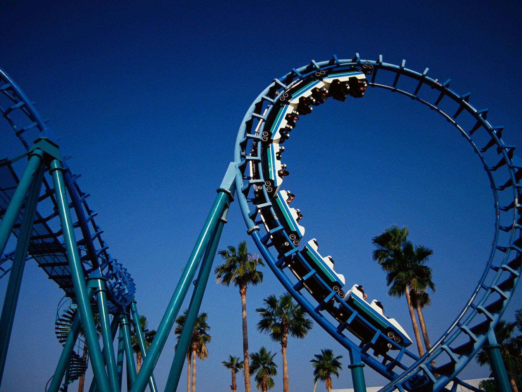 Visit Knott's Berry Farm and experience the thrill!