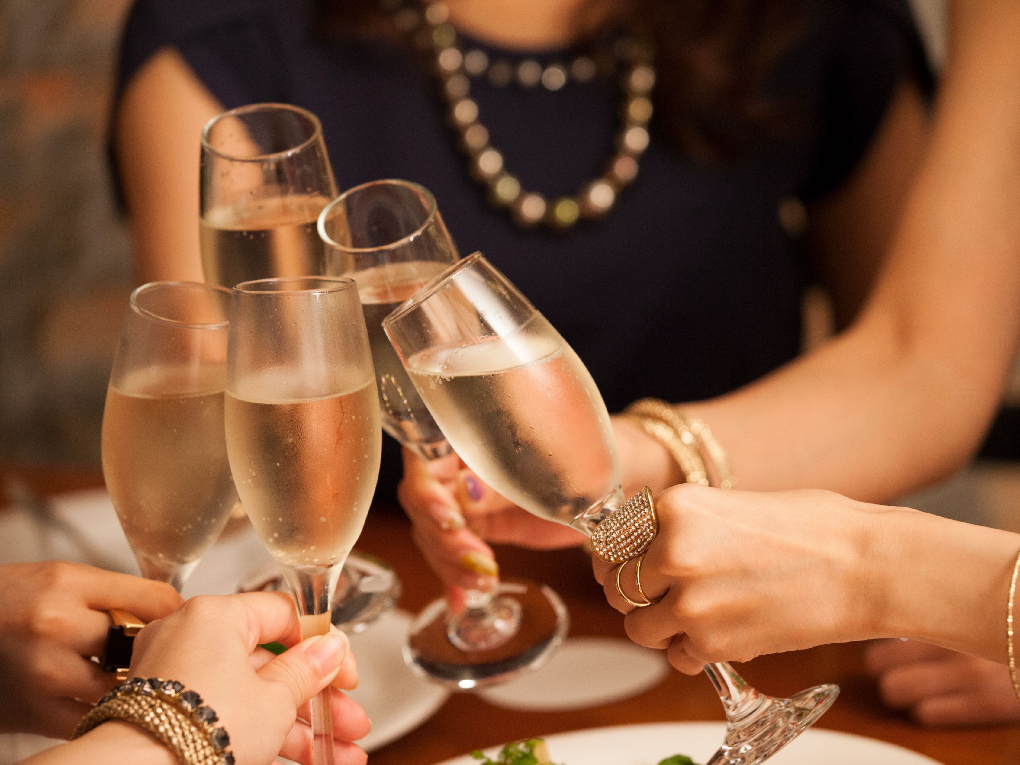 wine cheers