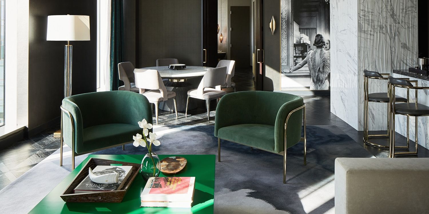 seating area in suite