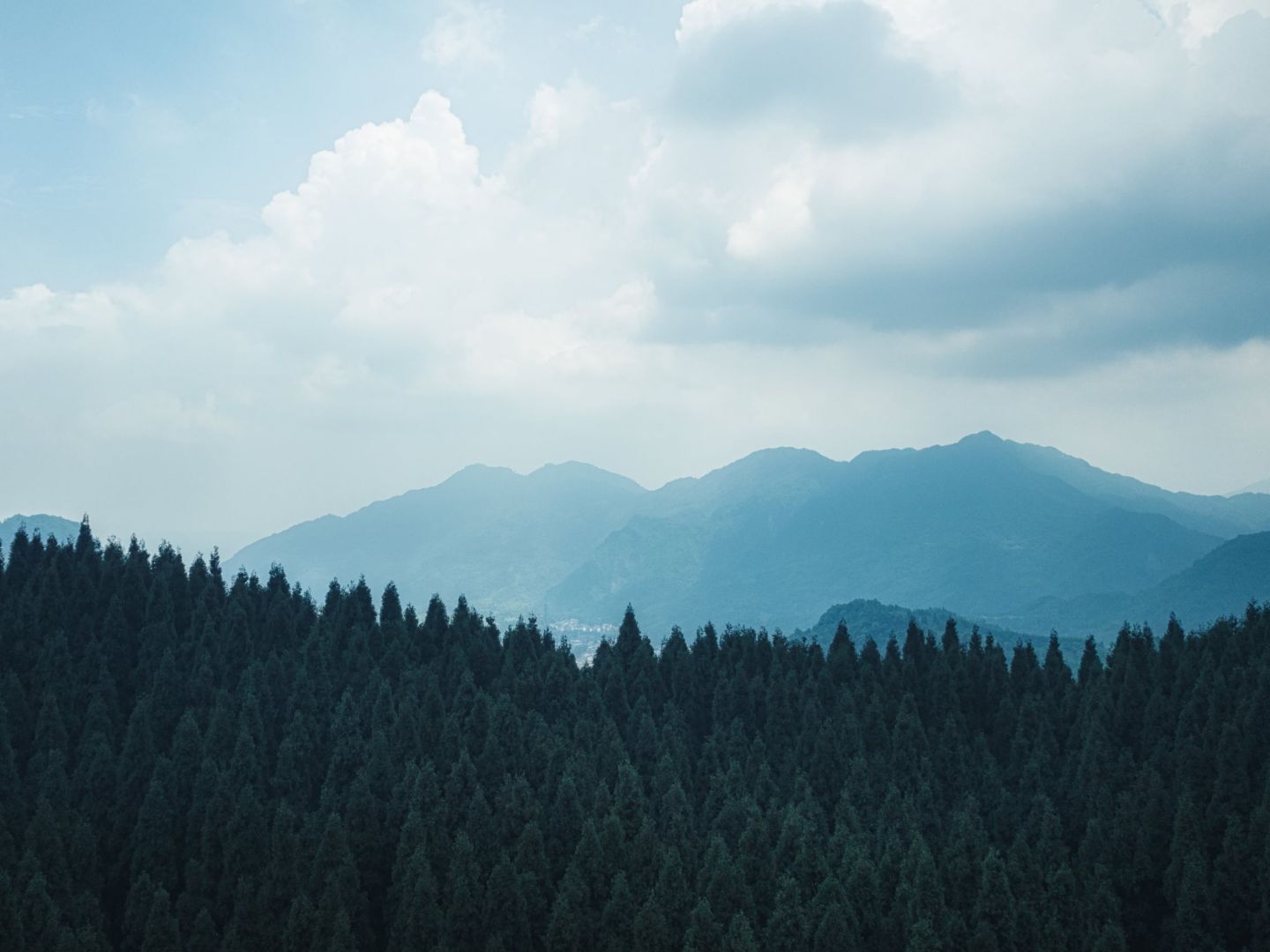 PENGZHOU, MAINLAND CHINA