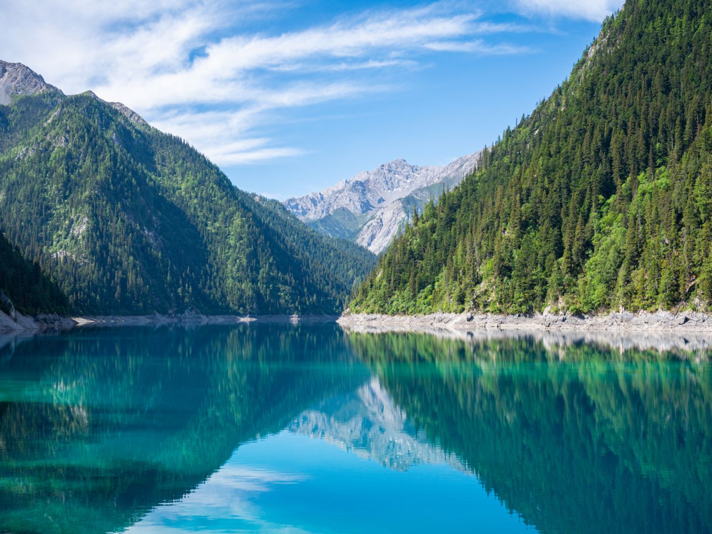 JIUZHAIGOU, SICHUAN