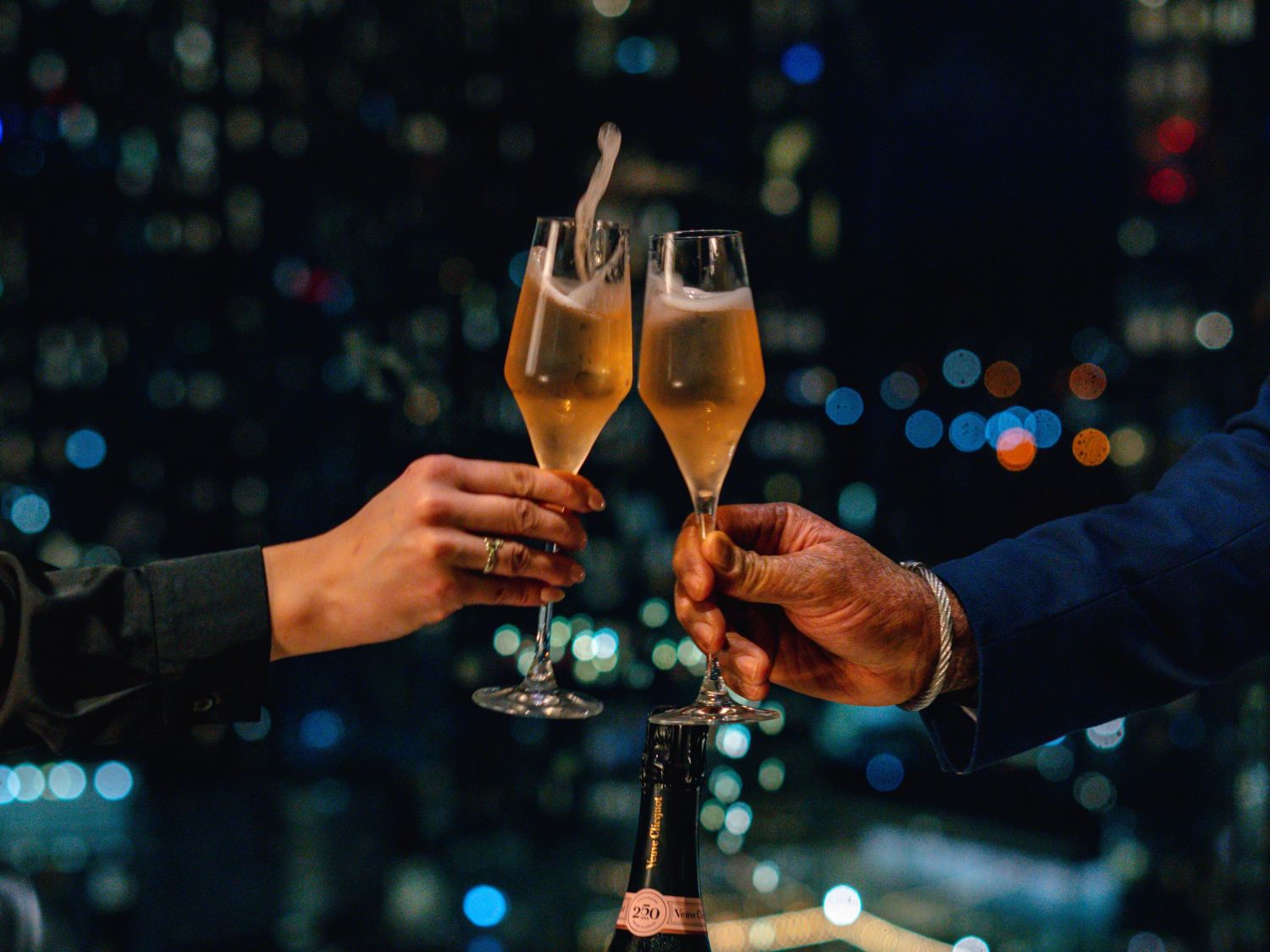 clinking coktails at sky bar