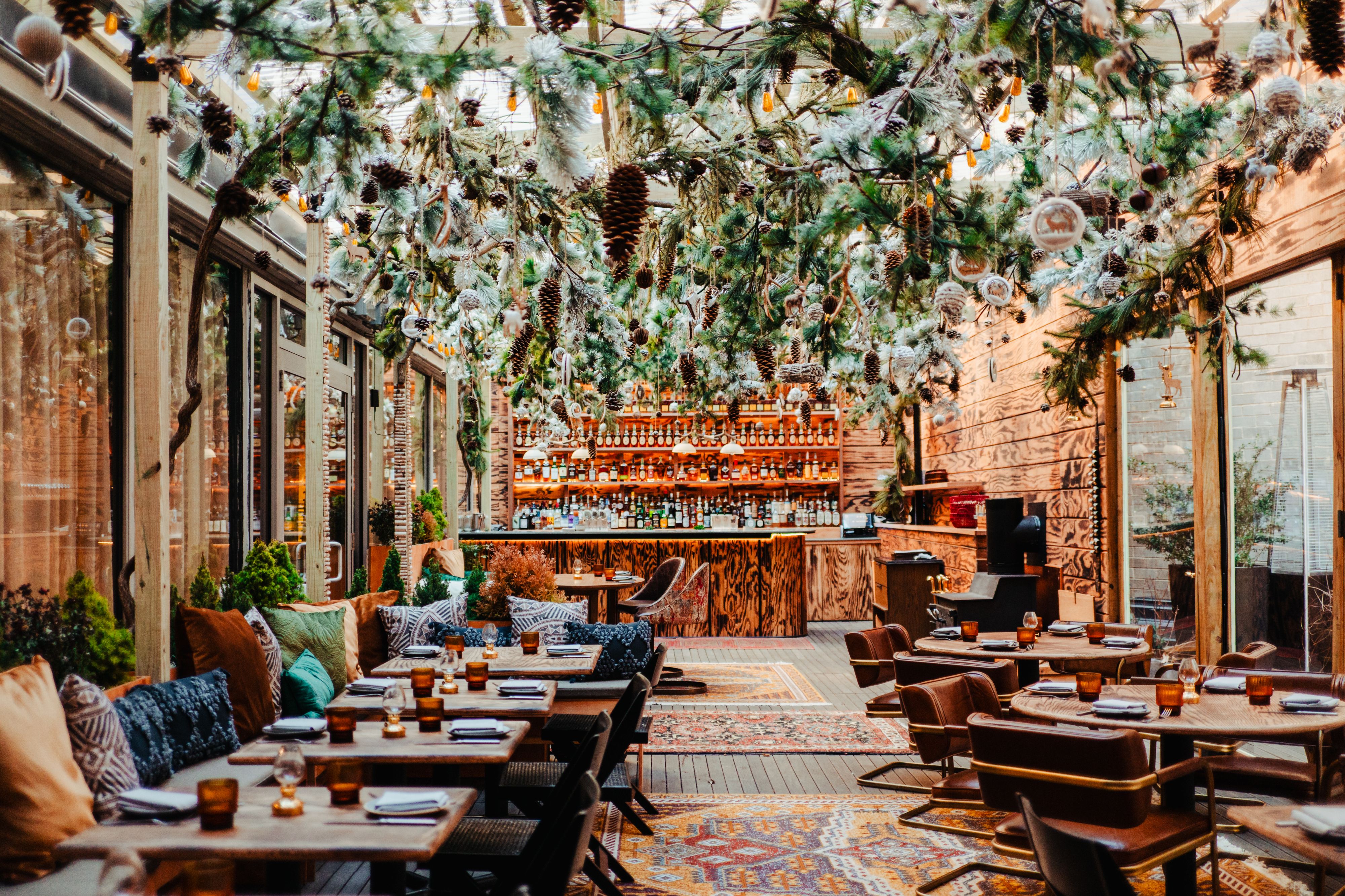 Yours Truly DC Interior