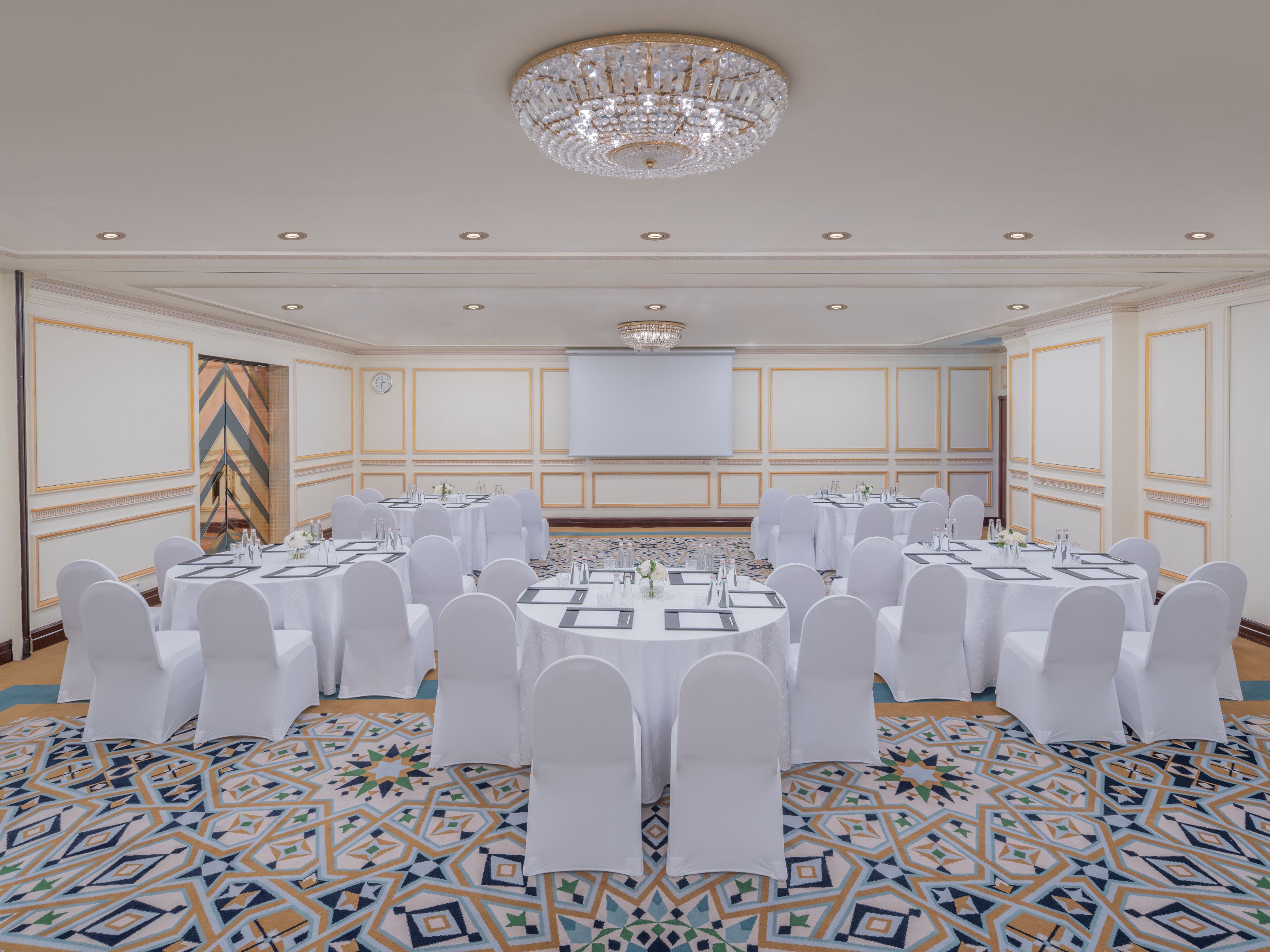 Nizwa Meeting Room