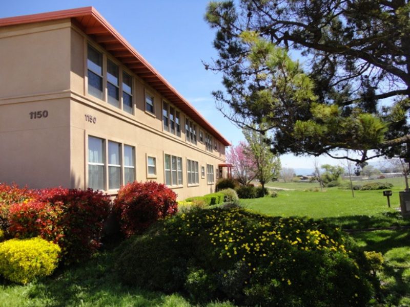 IHG Army Hotel Camp Parks Exterior