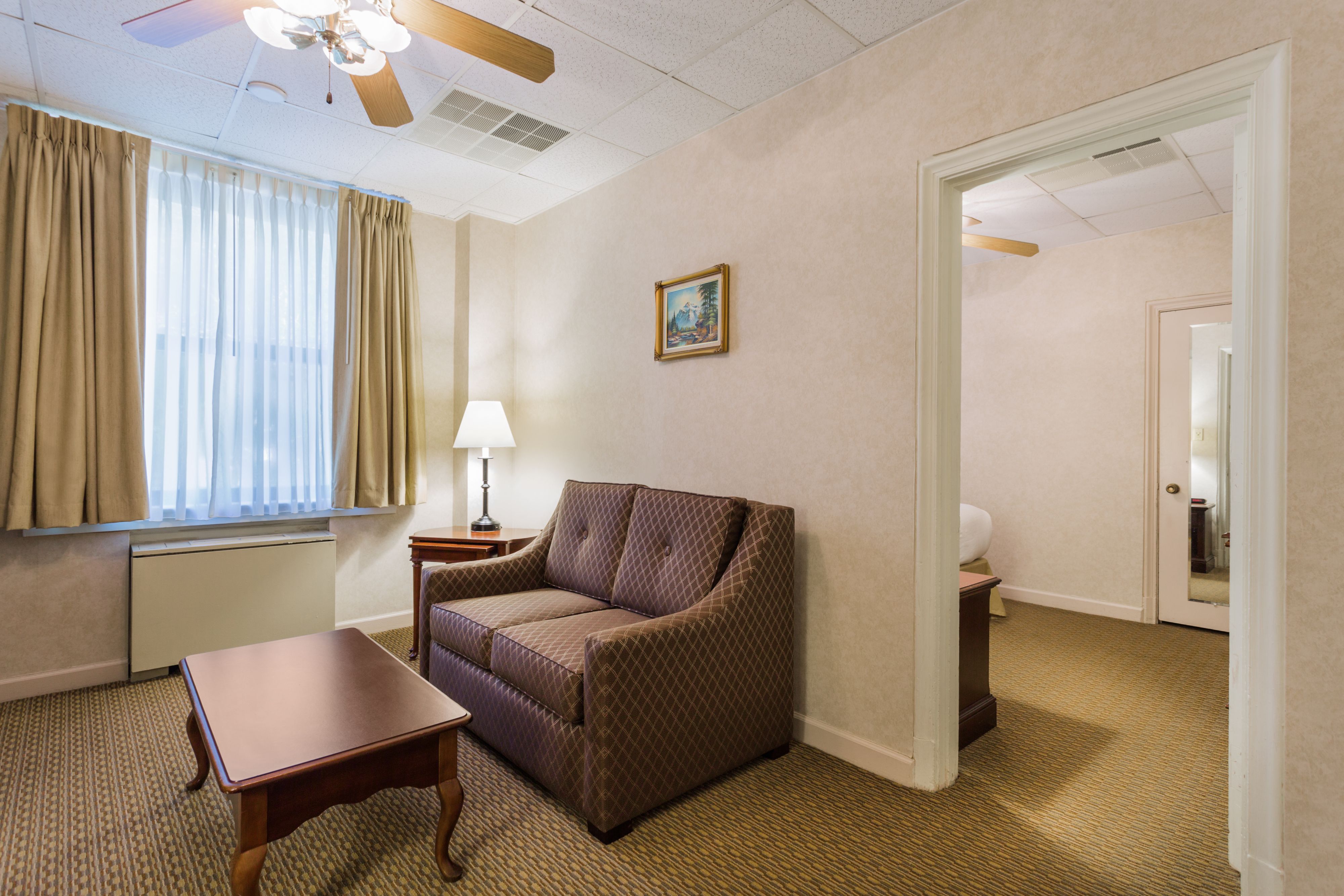 Kitty Hawk Suite, N105