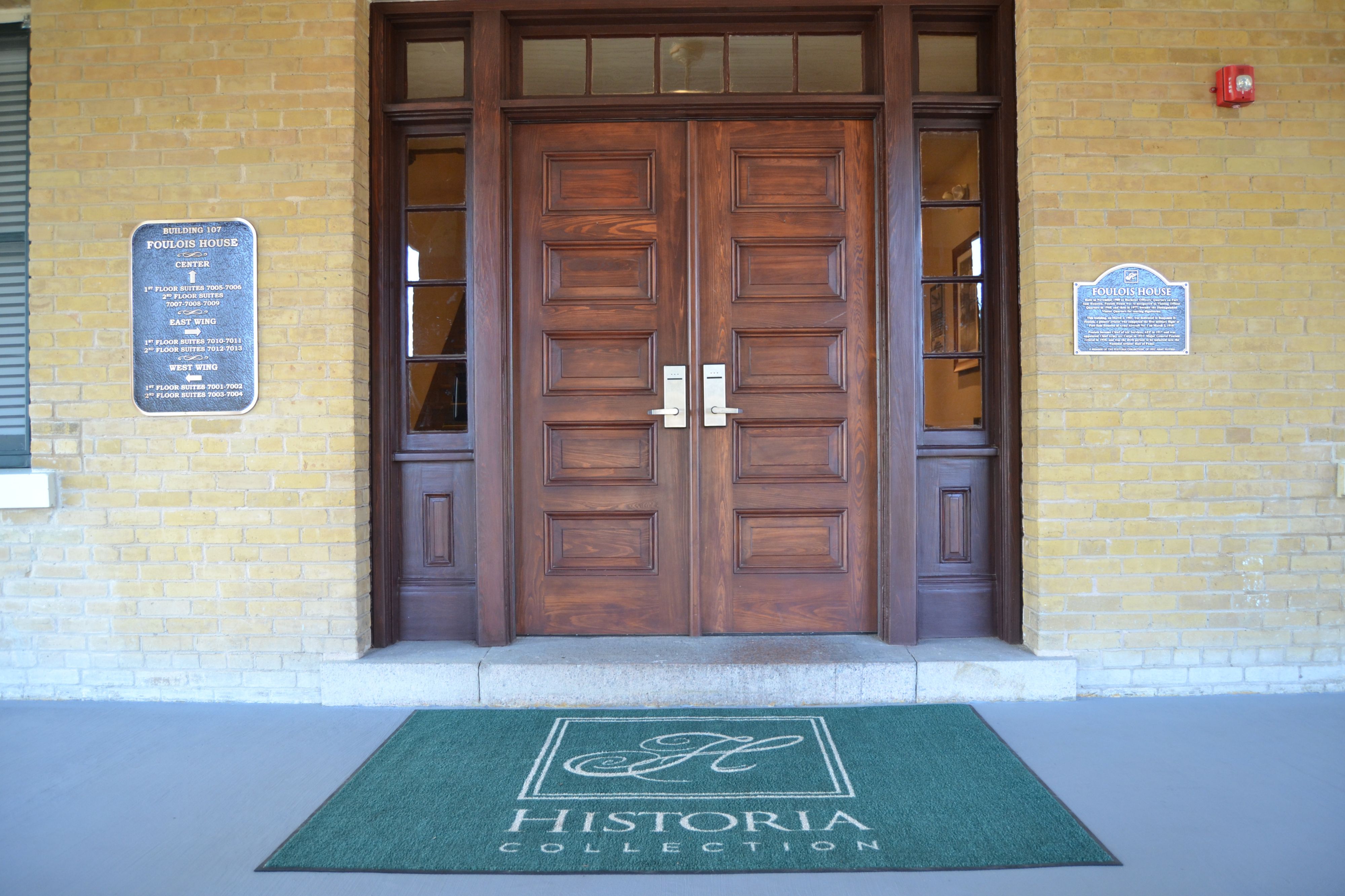 Foulois House, Bldg. 107, Entrance Door