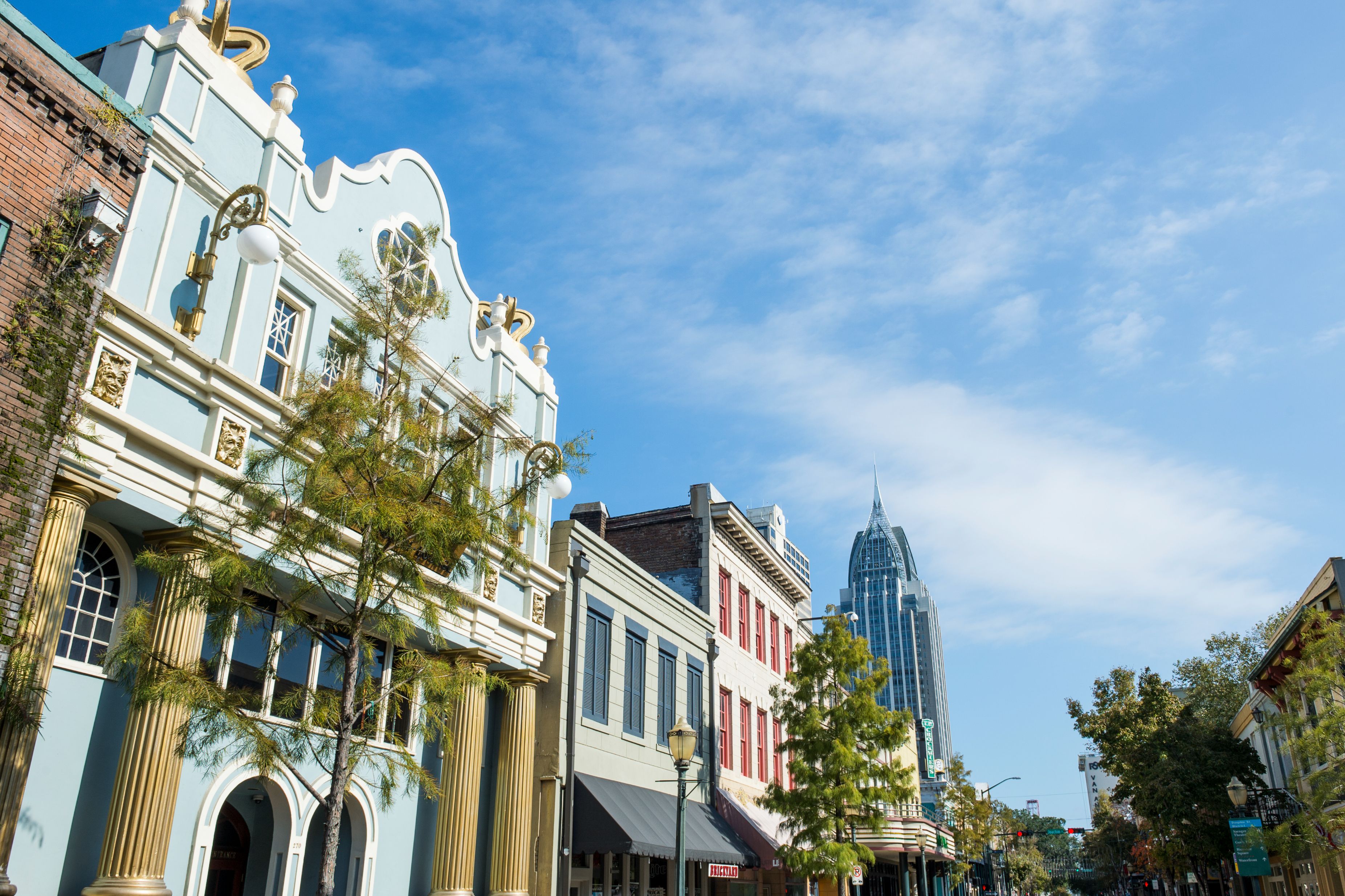 old downtown buildings in Mobile Alabama