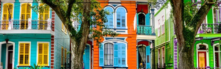 Color row of homes in New Orleans
