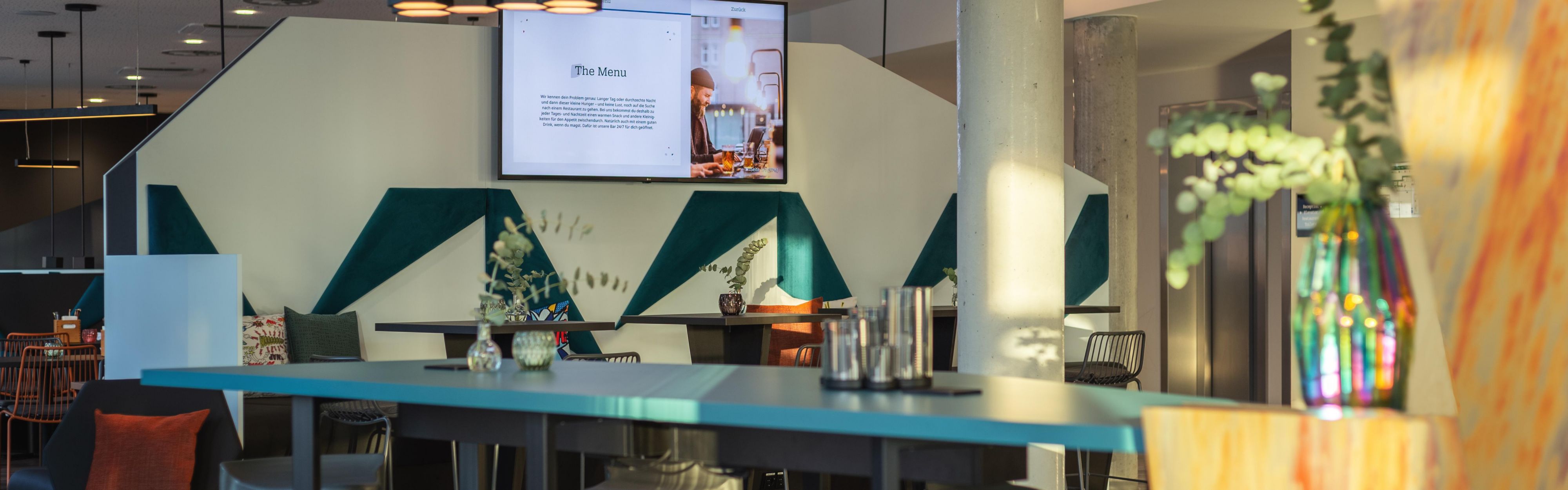 Holiday Inn – the niu, Flash Berlin Charlottenburg Hotel Lobby