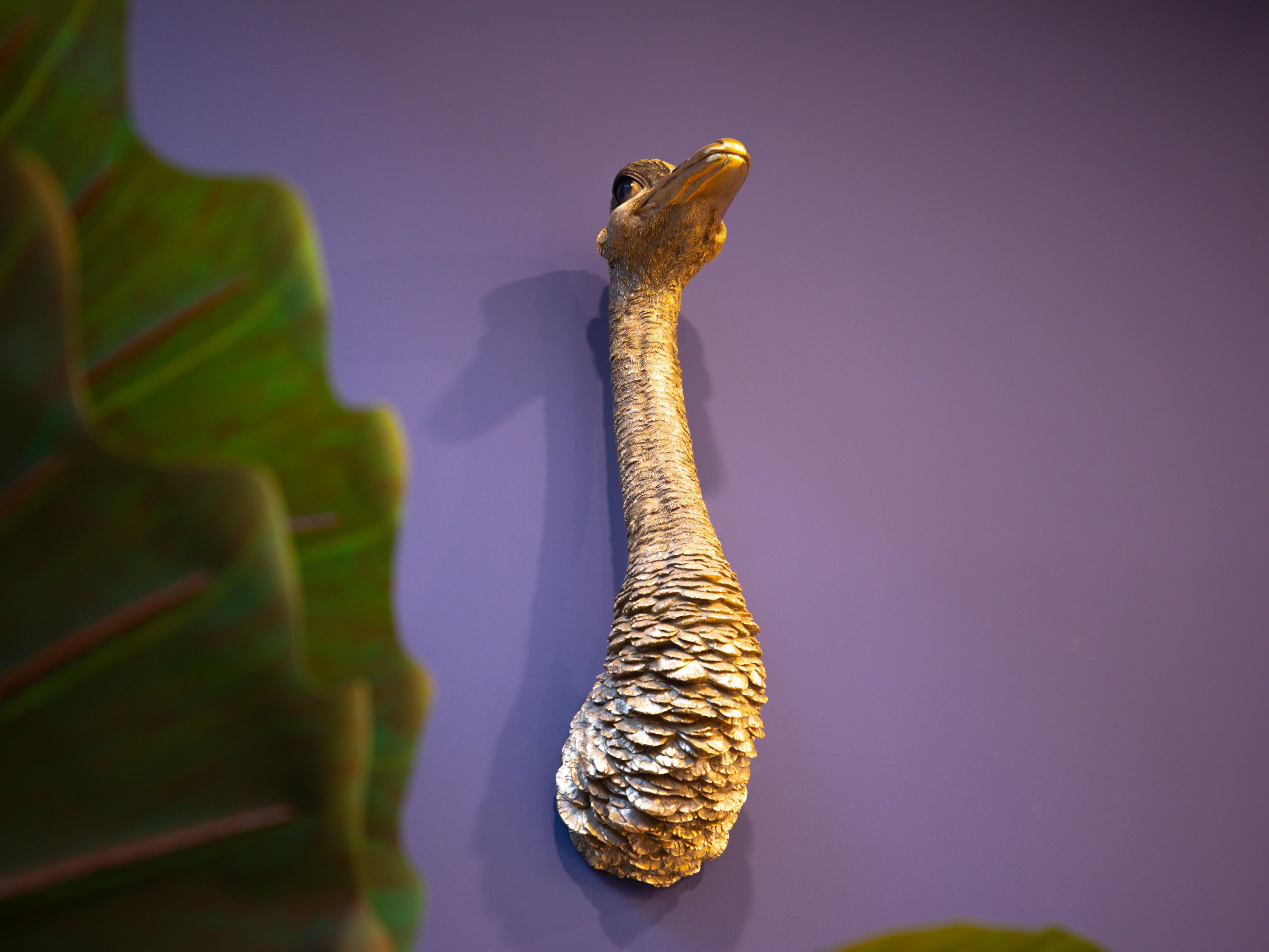 Abstract floral motifs in soft watercolour tones bring a sense of lightness to our design hotel in Constance. Natural textures and pastel colours combine with modern tech like flatscreen TVs and Bluetooth speakers. A perfect balance of elegance and comfort, creating a serene retreat, just like a walk through a meadow of flowers.