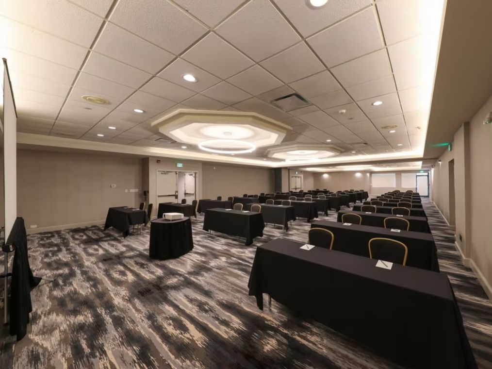 Crowne Plaza Chicago-Northbrook - Hotel Meeting Rooms for Rent