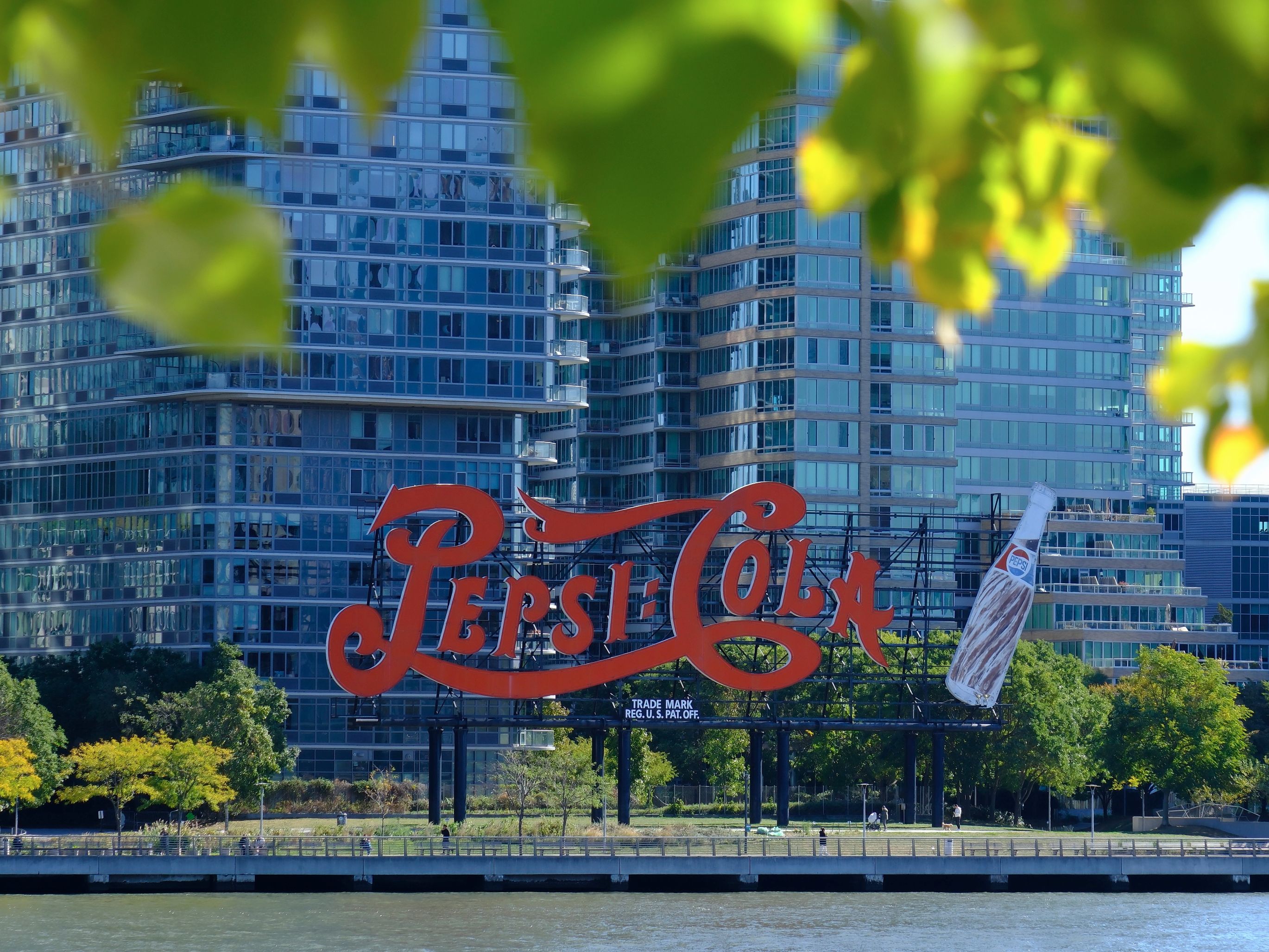 pepsi sign