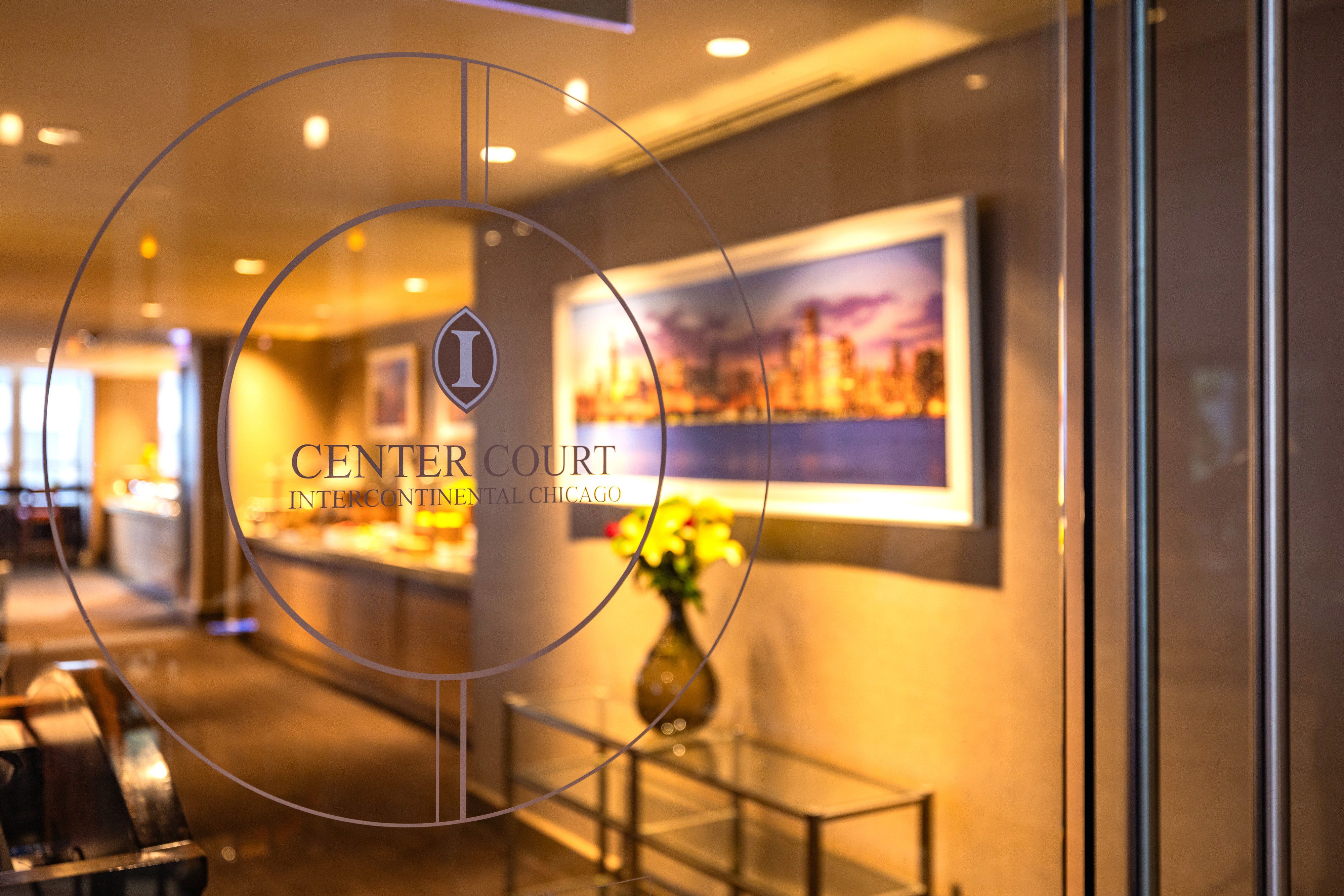 Entrance to Center Court lounge at InterContinental Chicago