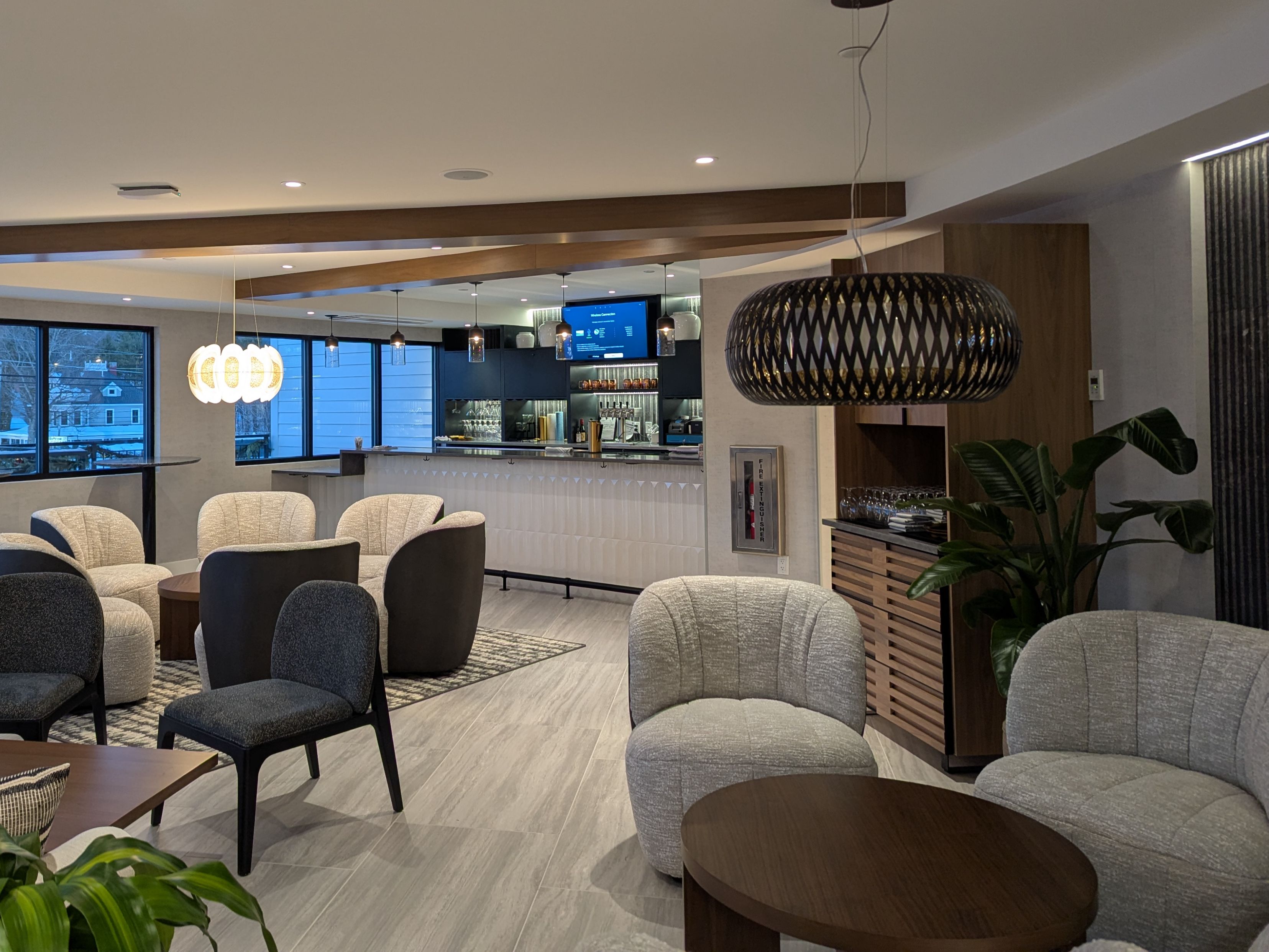 The Viewpoint restaurant bar.