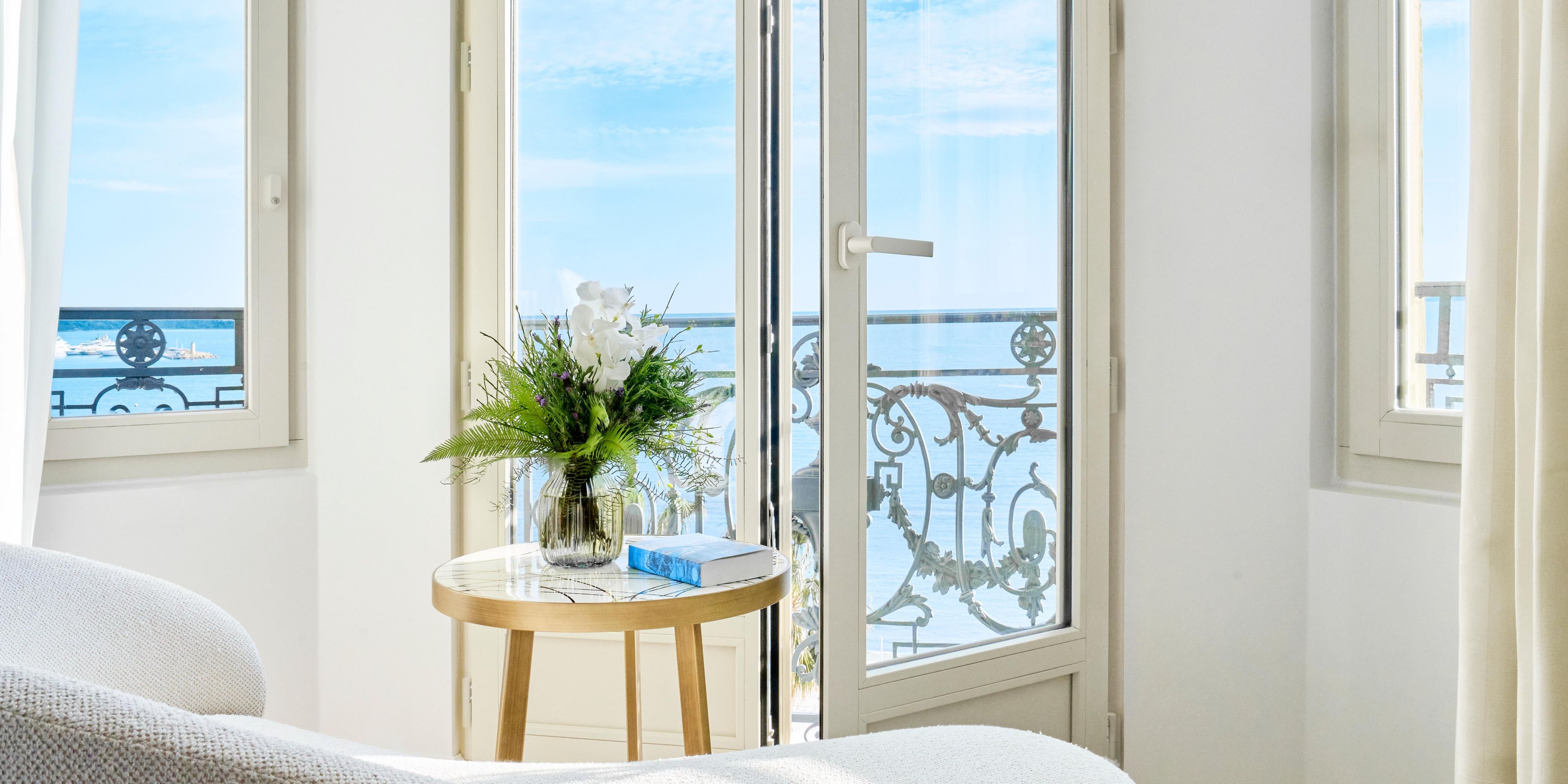 Enjoy this breathtaking sea view