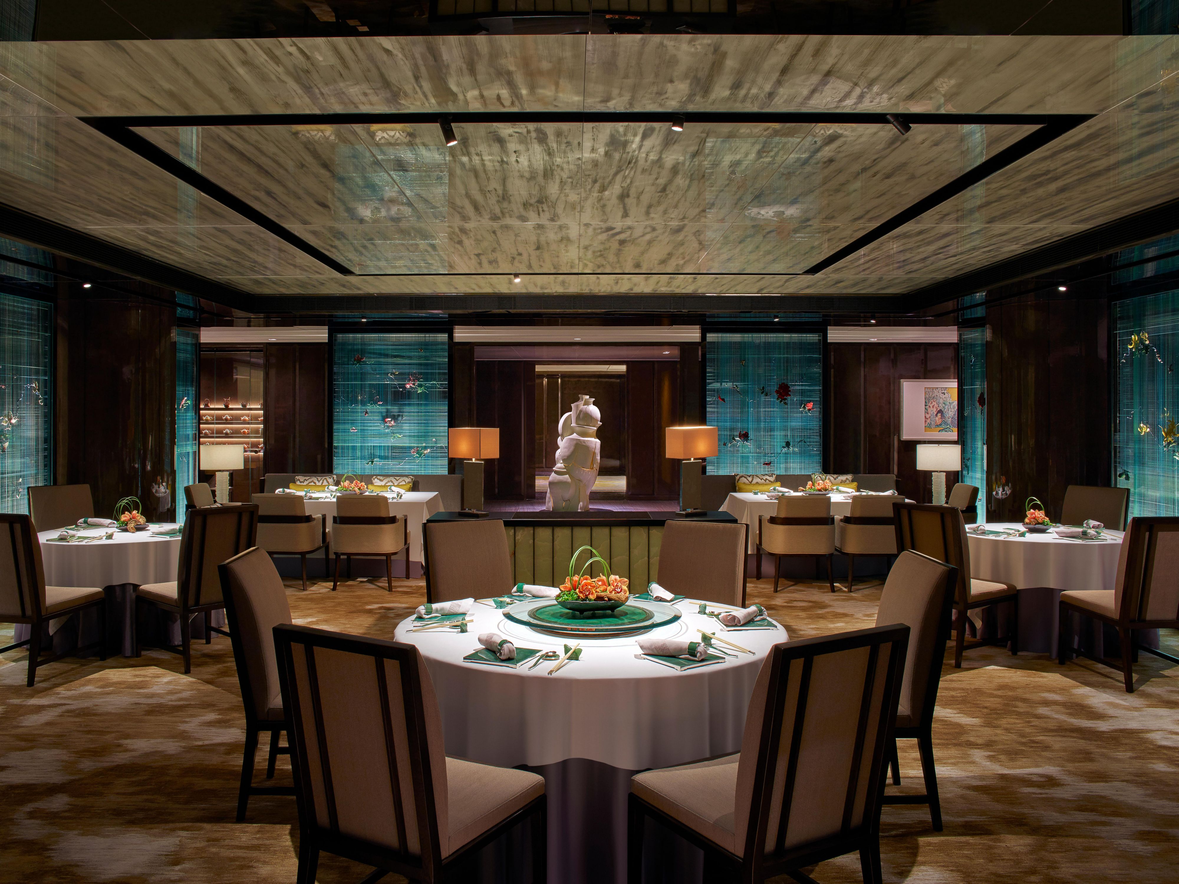 Lai Ching Heen Dining Area