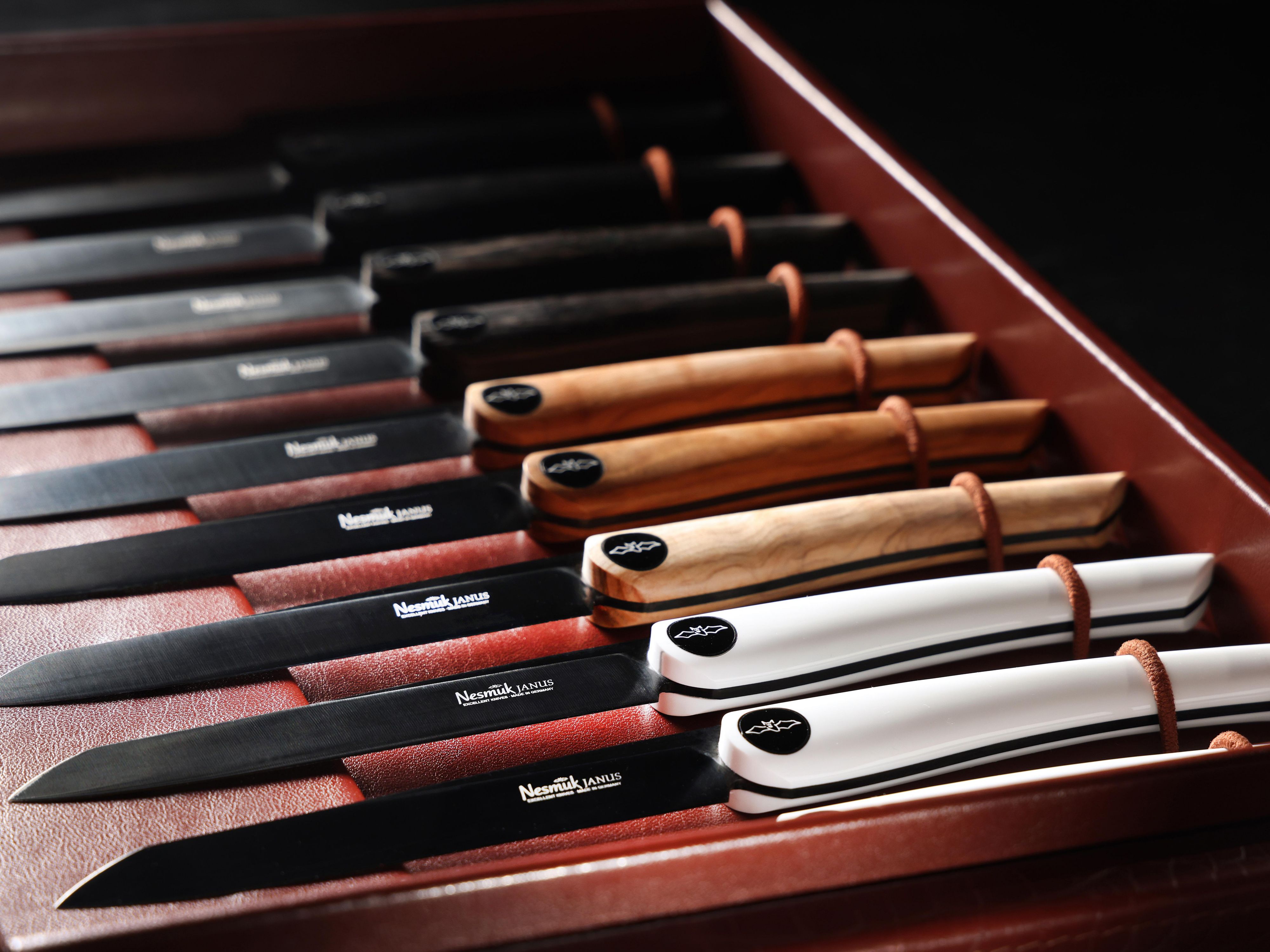 The Steak House - Knives