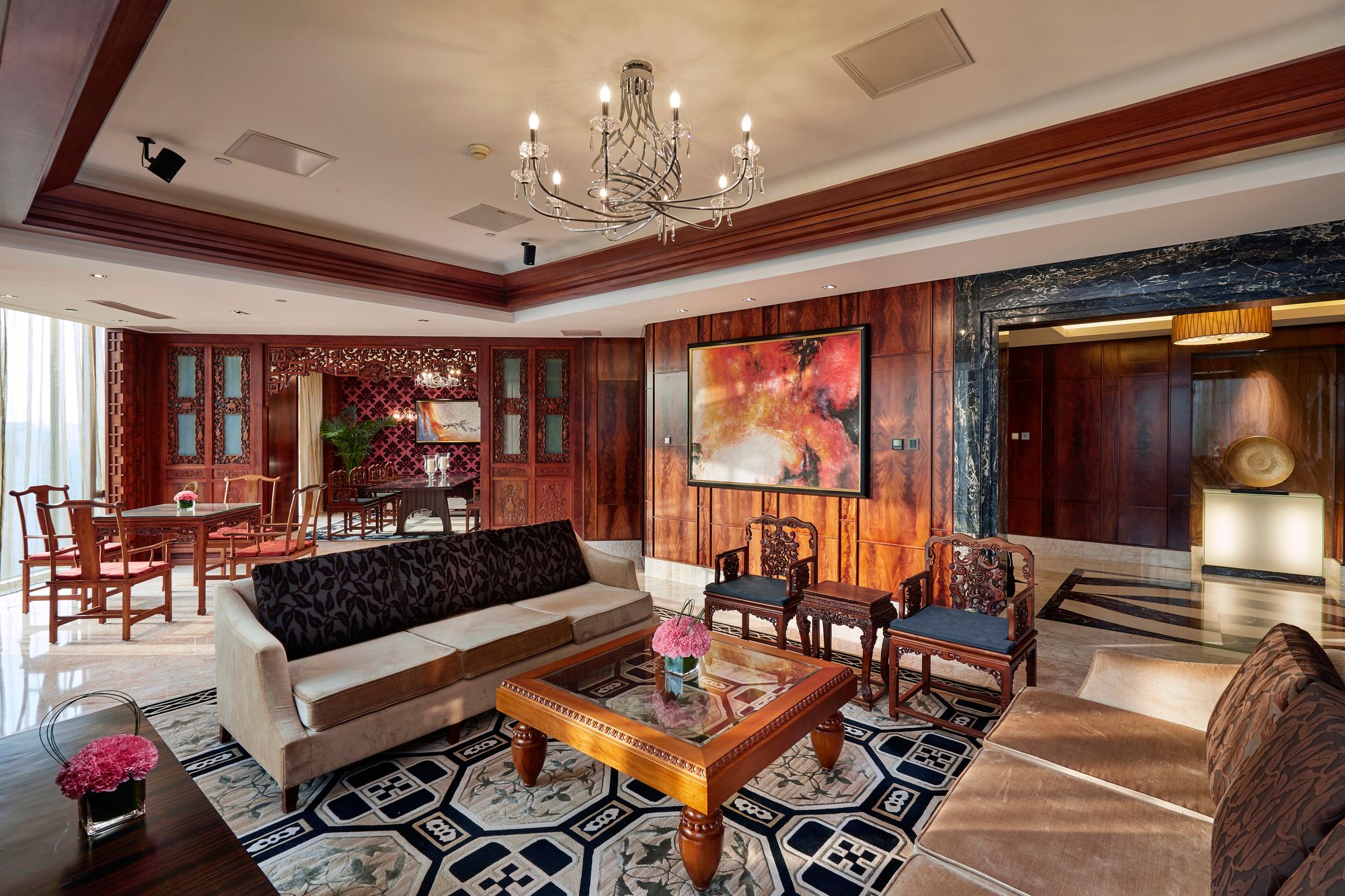 Regent Featured Room