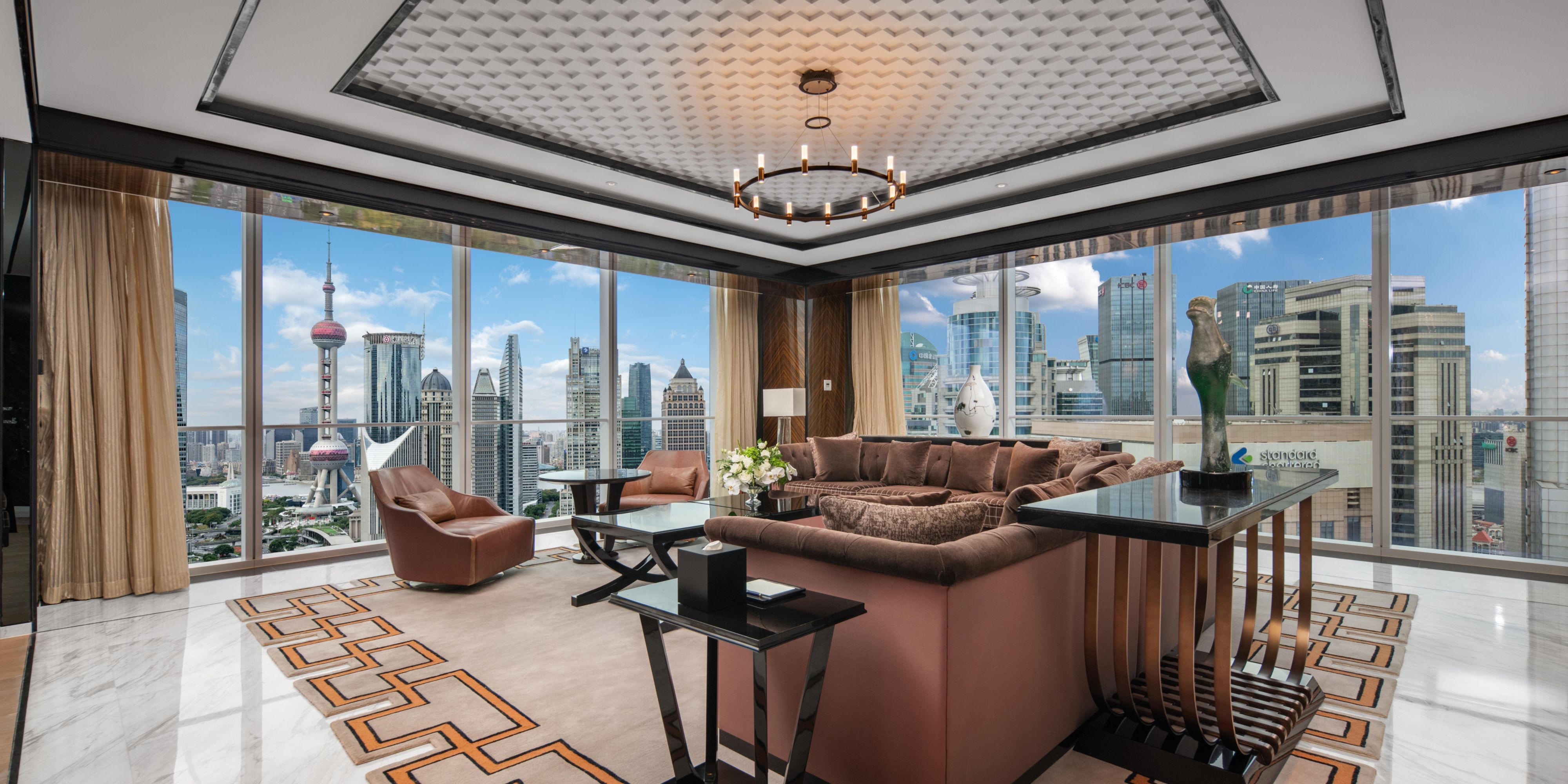 #1593_3 Bedroom Presidential Suite Pearl River View 3 _Living room
