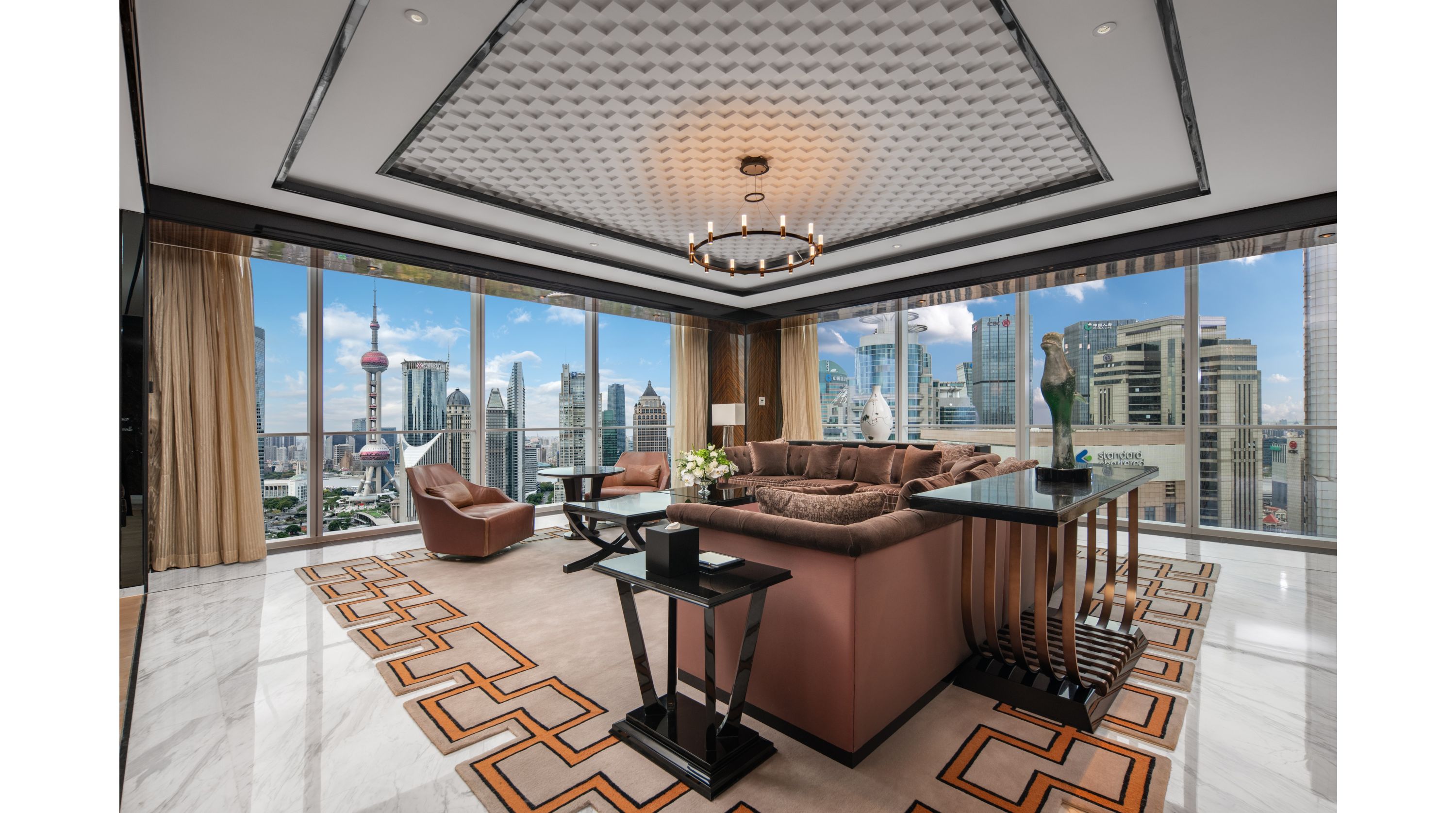 Shanghai Presidential suite sitting room