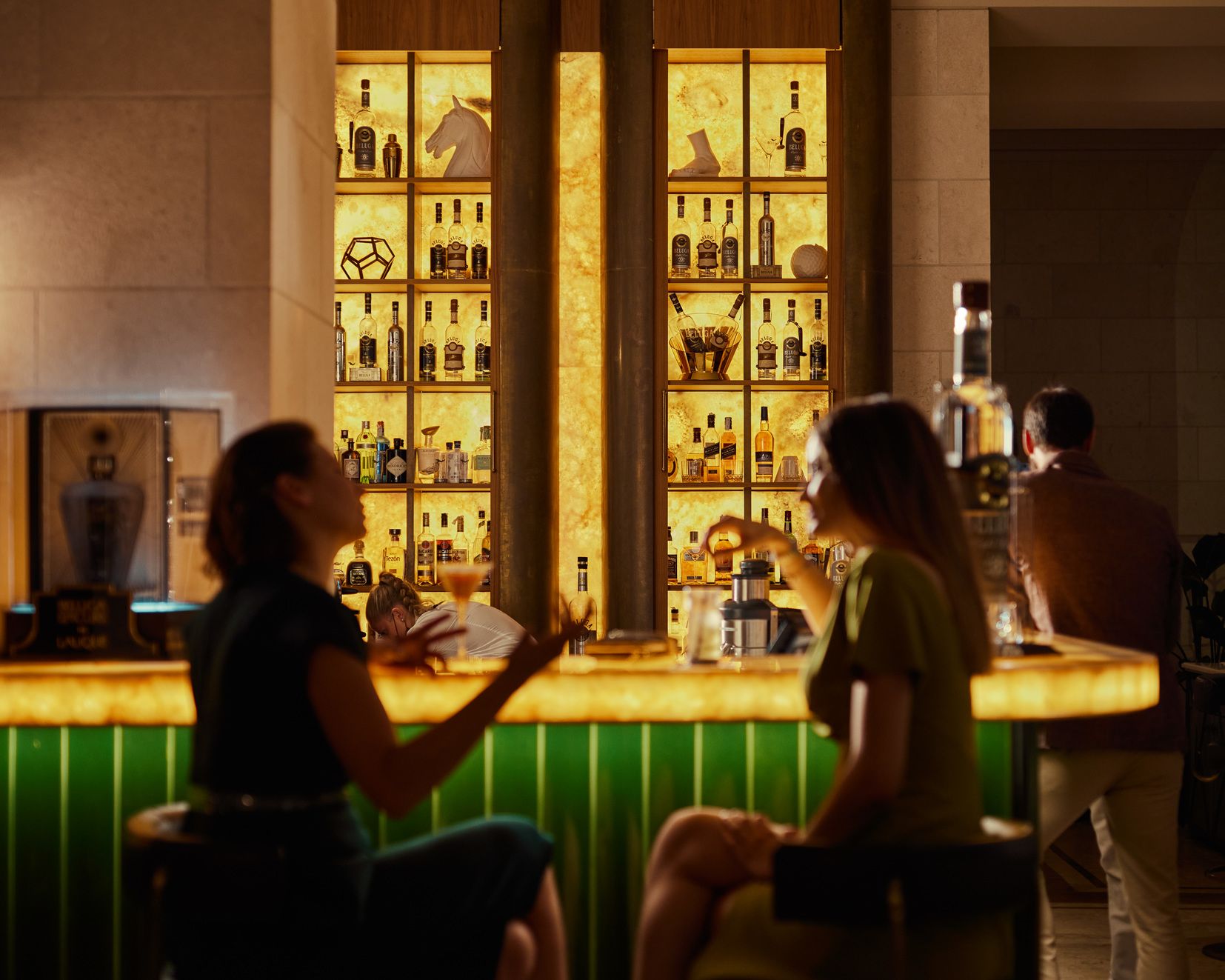 Summer nights are better in our Onyx Bar