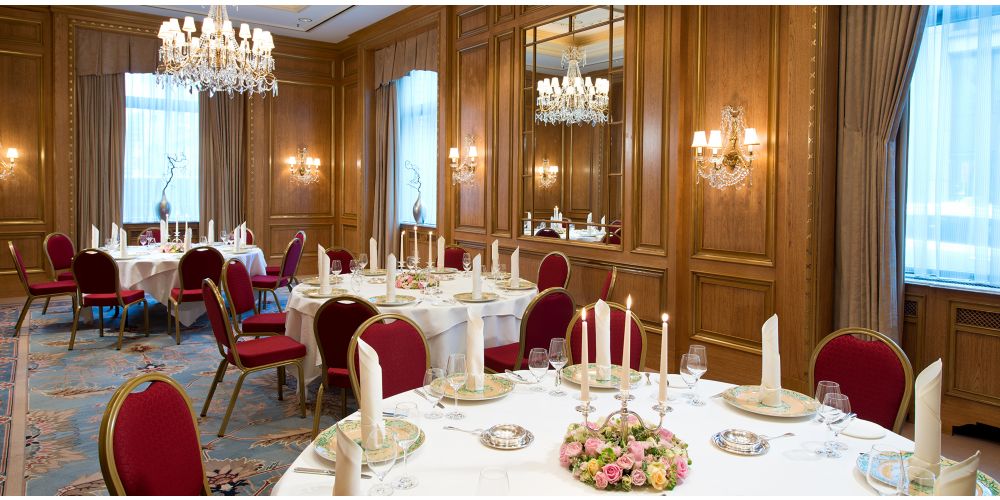 Prestigious Salon Langhans for board meetings and weddings
