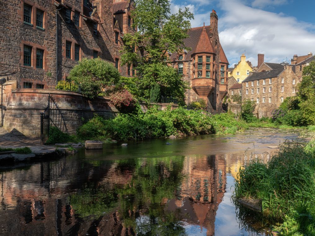 Historic walking tour in Edinburgh