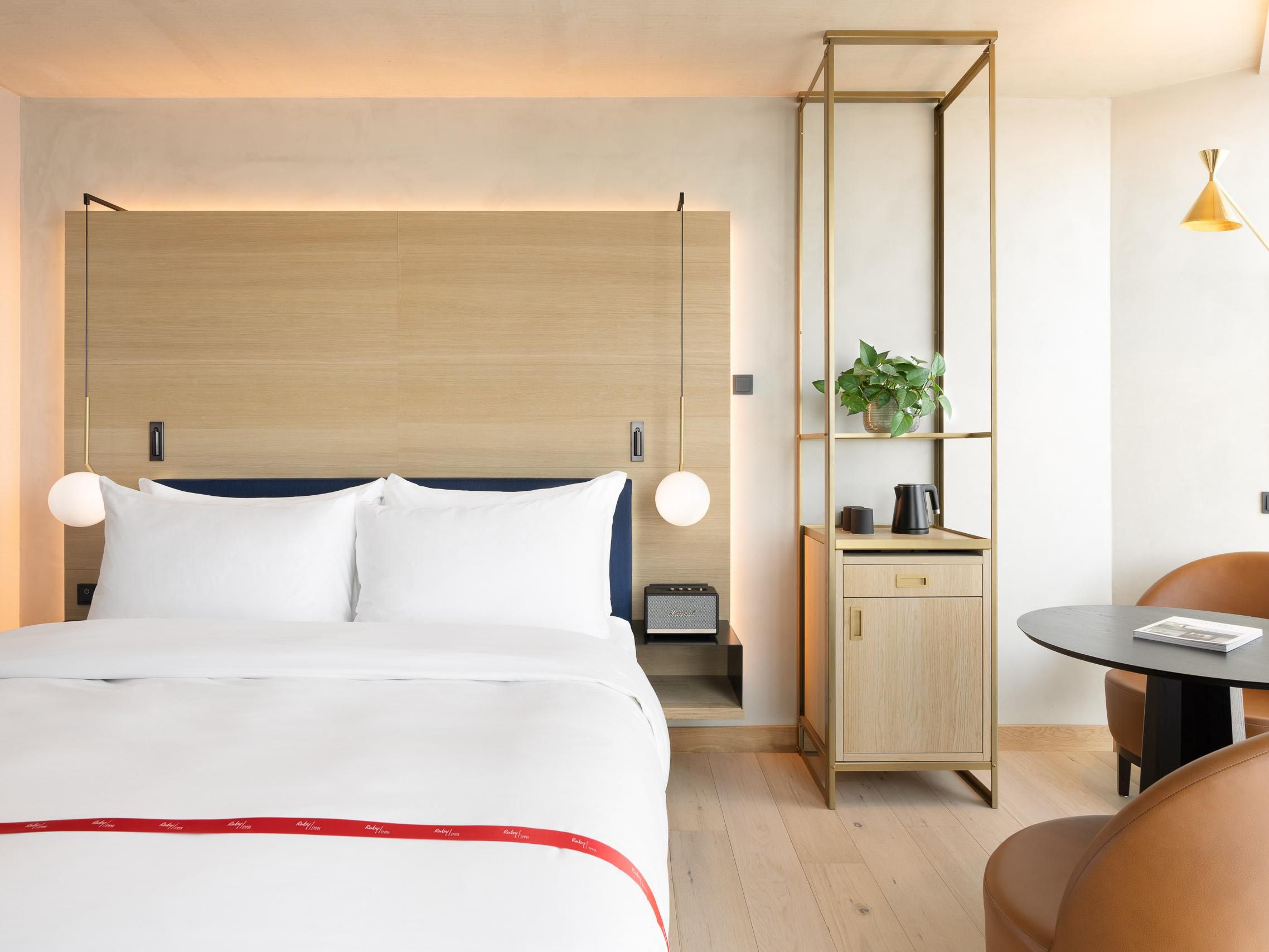 Ruby Emma Hotel Amsterdam | Wow Room