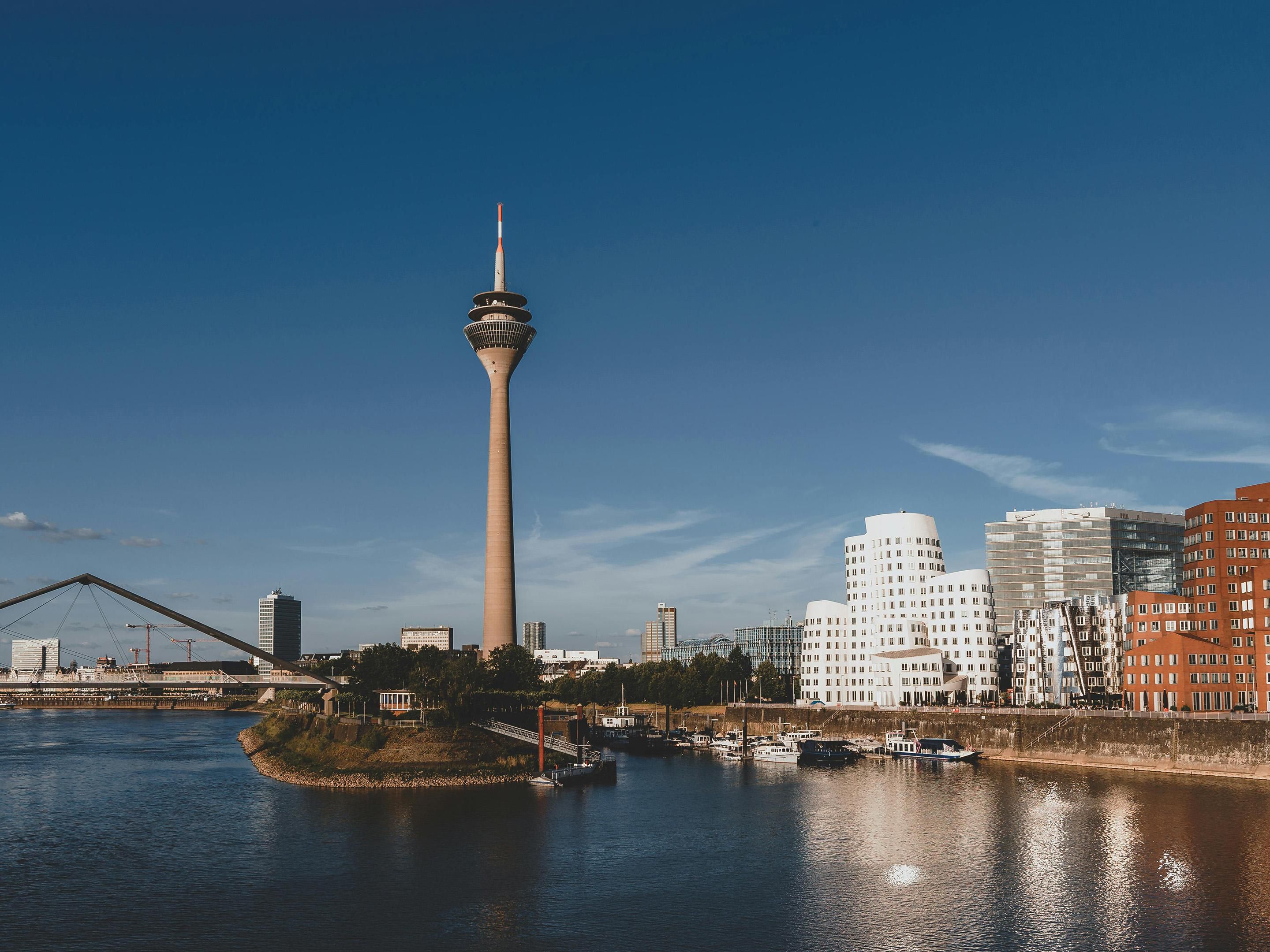 Ruby Coco Hotel Dusseldorf | Medienhafen