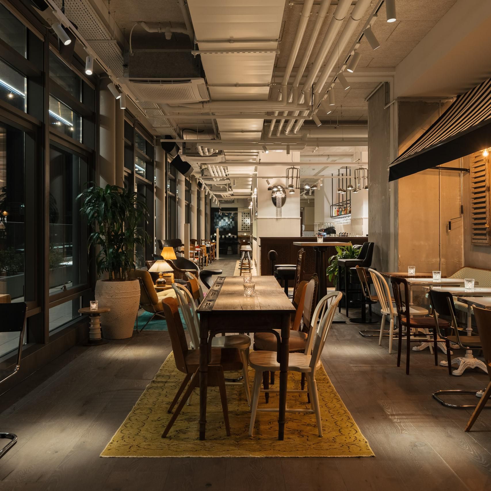 Dining image