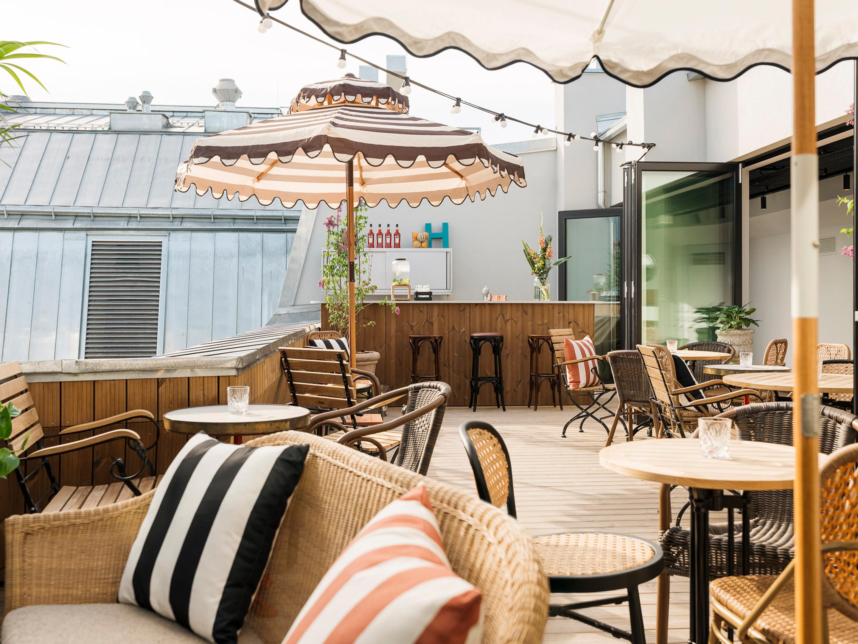 Ruby Lissi Hotel Vienna | Sunny rooftop terrace