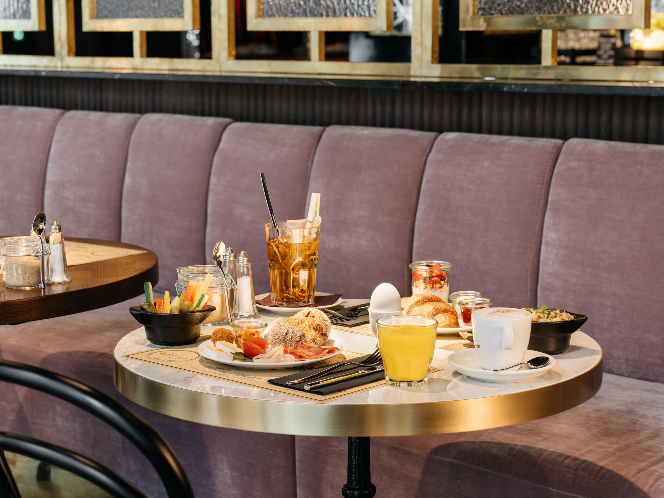 Ruby Mimi Hotel Zurich | Breakfast & Bar