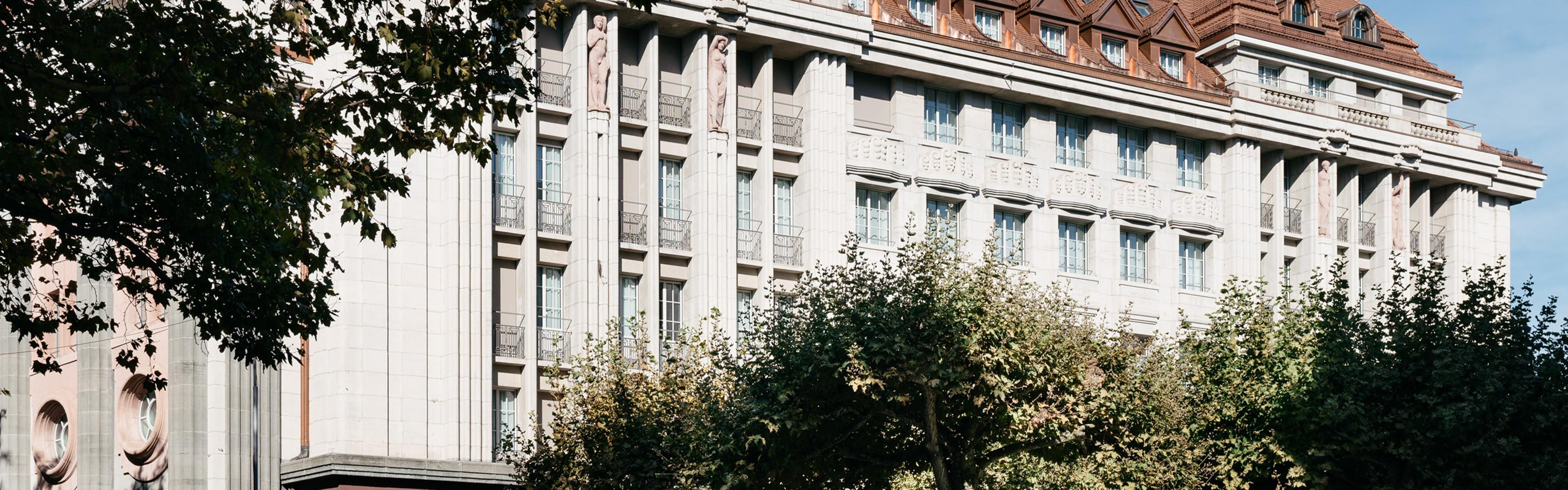 Ruby Mimi Hotel Zurich | Historic facade in Zurich