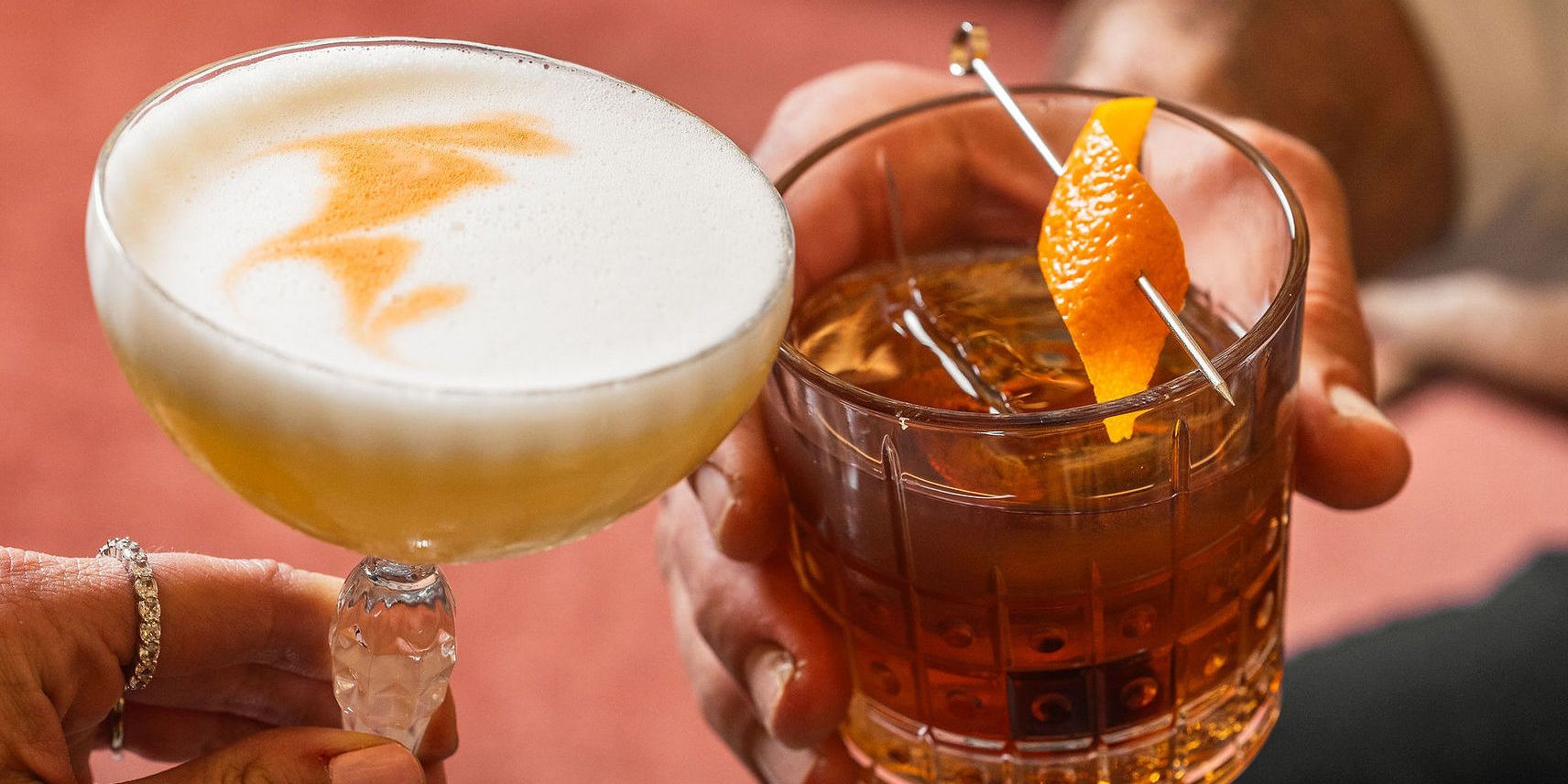 LE BAR cocktails.