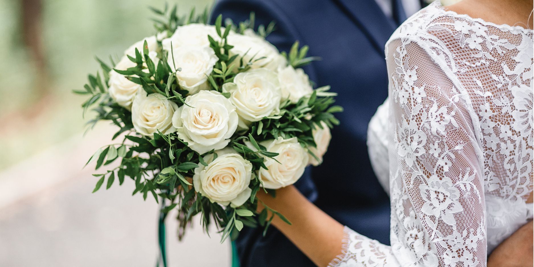 bouqet from bride and groom