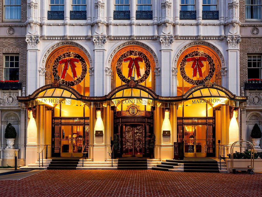 IC Mark Hopkins Christmas Exterior