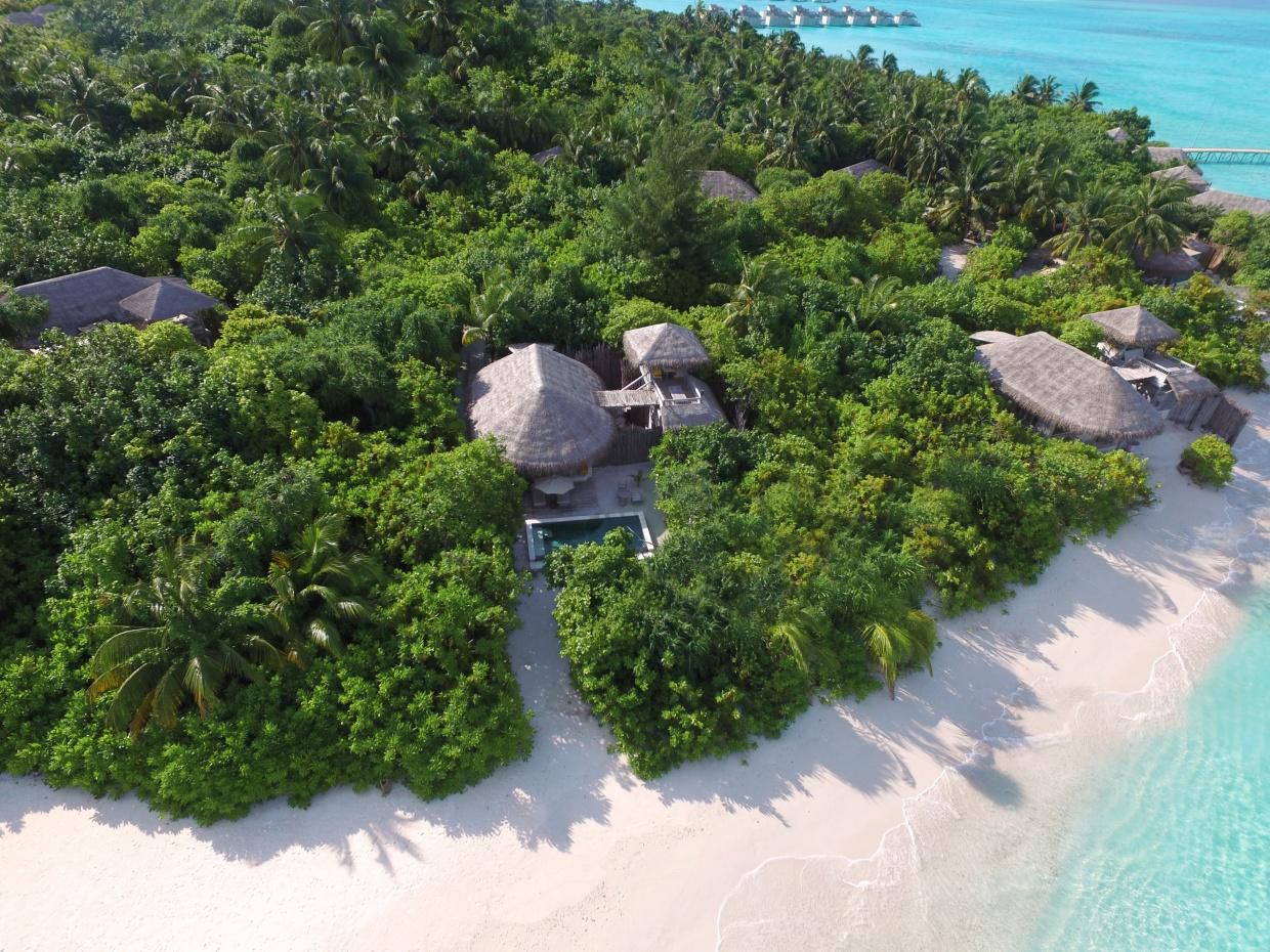 Face towards the main ocean with uninterrupted views
