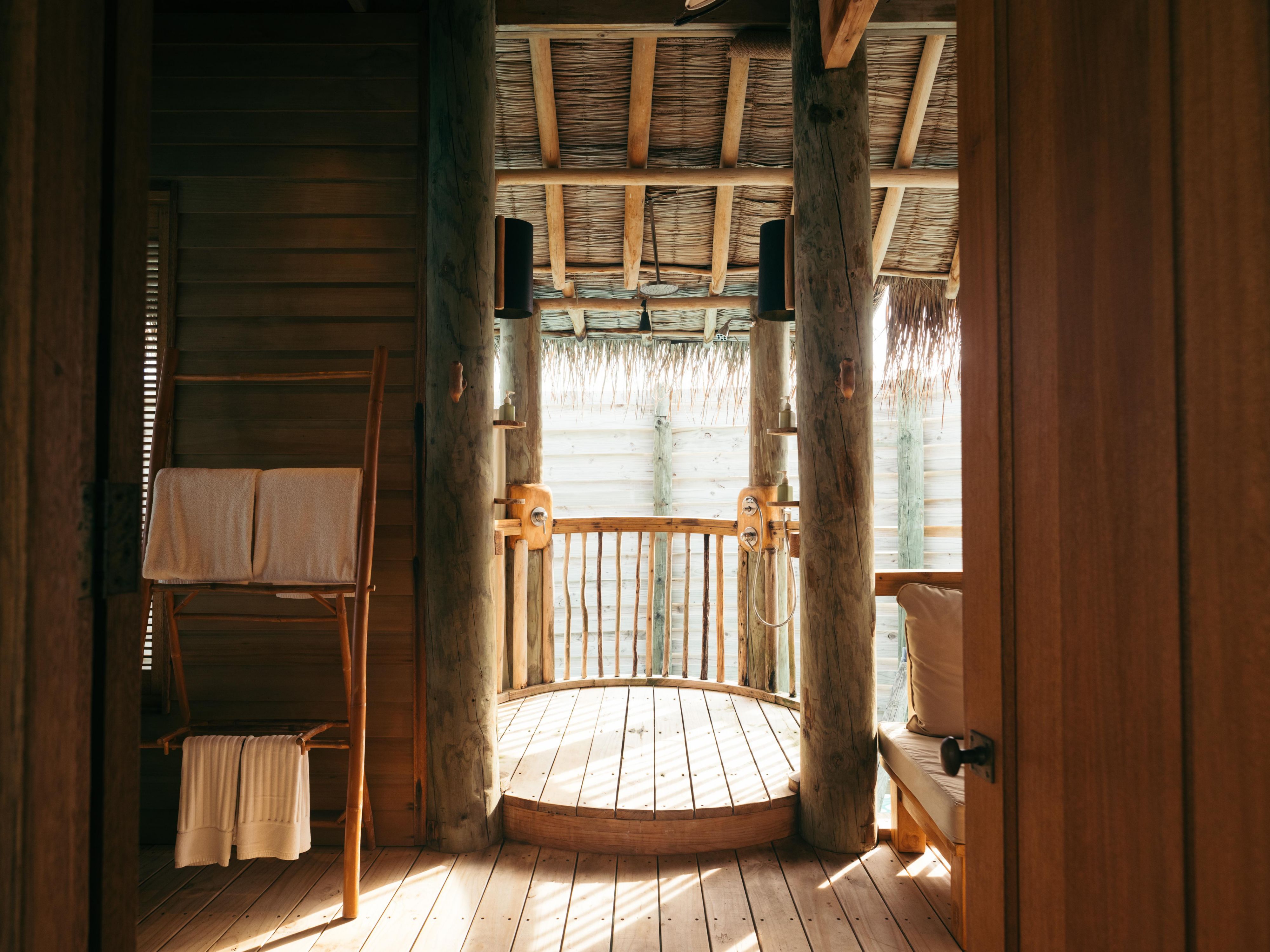 Water Villa shower