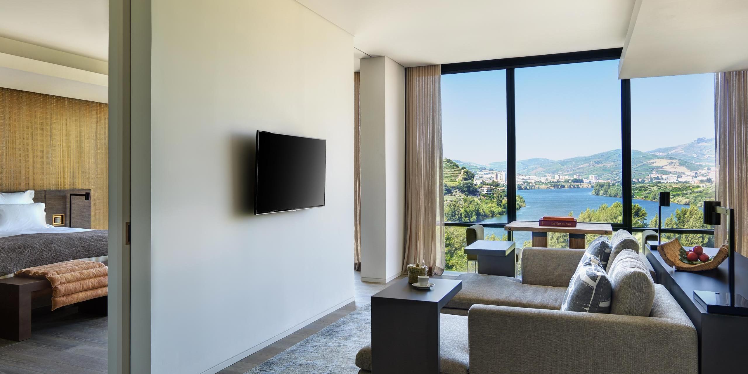 You'll feel like you can dive right into the Douro River 
