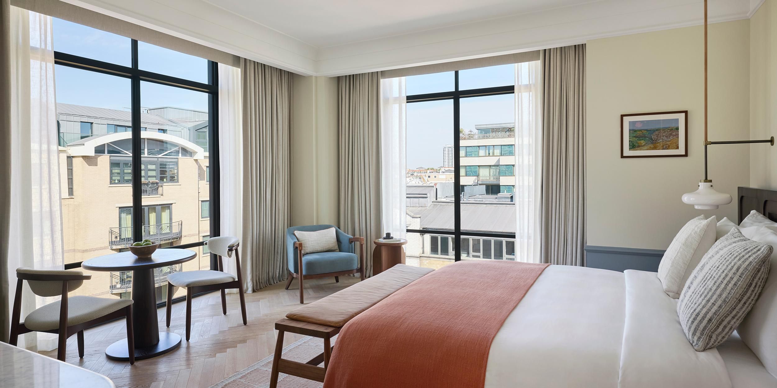 Corner Junior Suite