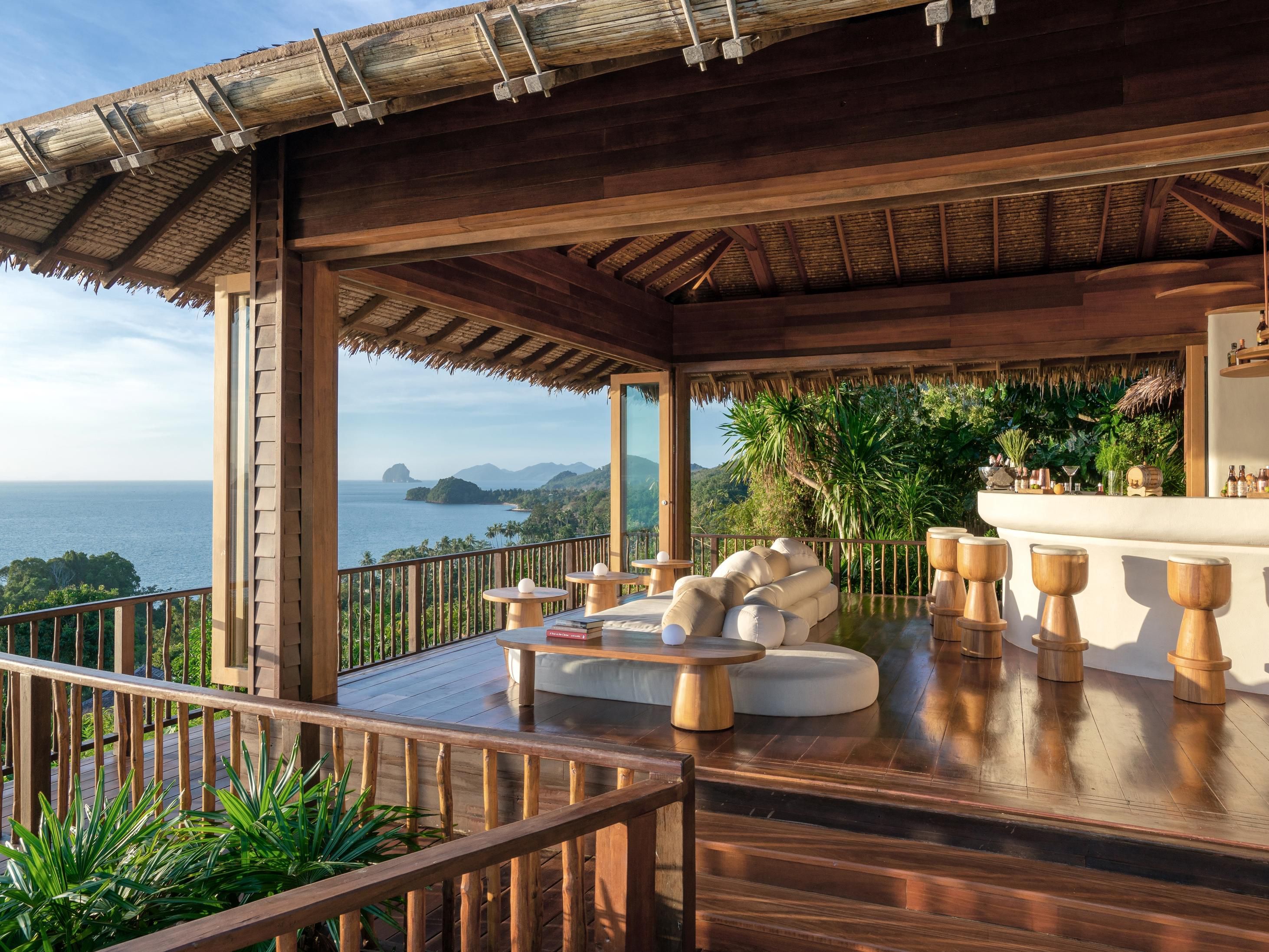 Six Senses Yao Noi - Sundowner at The Hilltop Bar