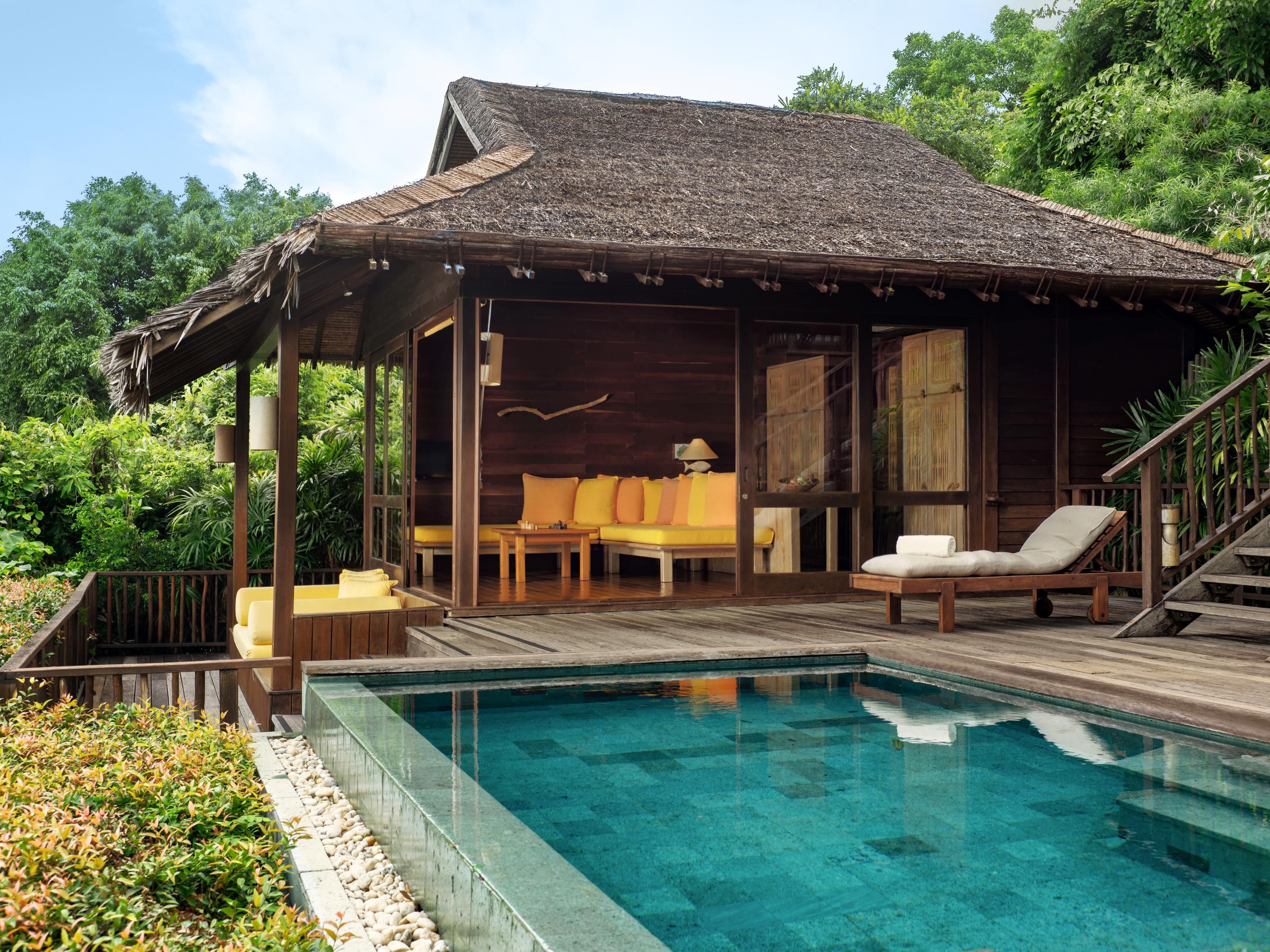 Six Senses Yao Noi - Beachfront Pool Villa Suite - Living Room