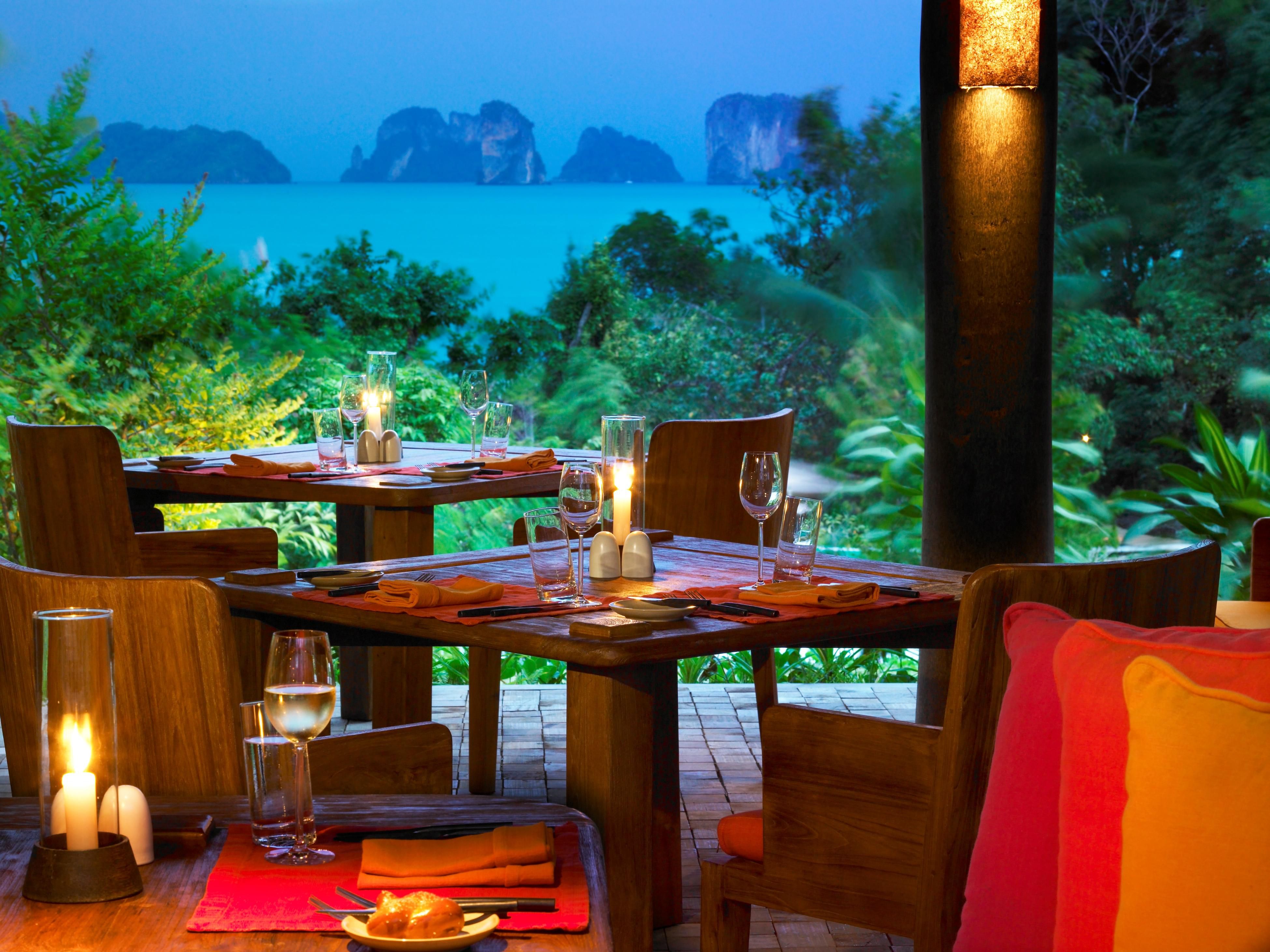 Six Senses Yao Noi - The Living Room - All-Day Dining Restaurant 